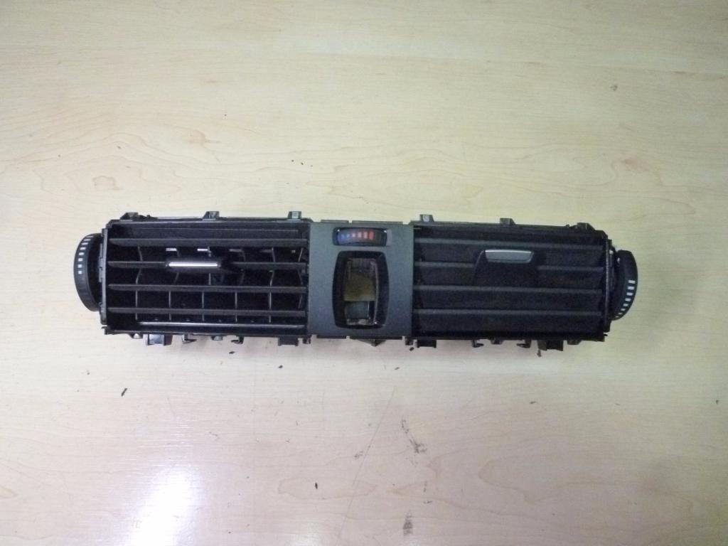 BMW 4 Series F32/F33/F36 (2013-2020) Dashboard Air Vents 9218552, 64229218552 23156758