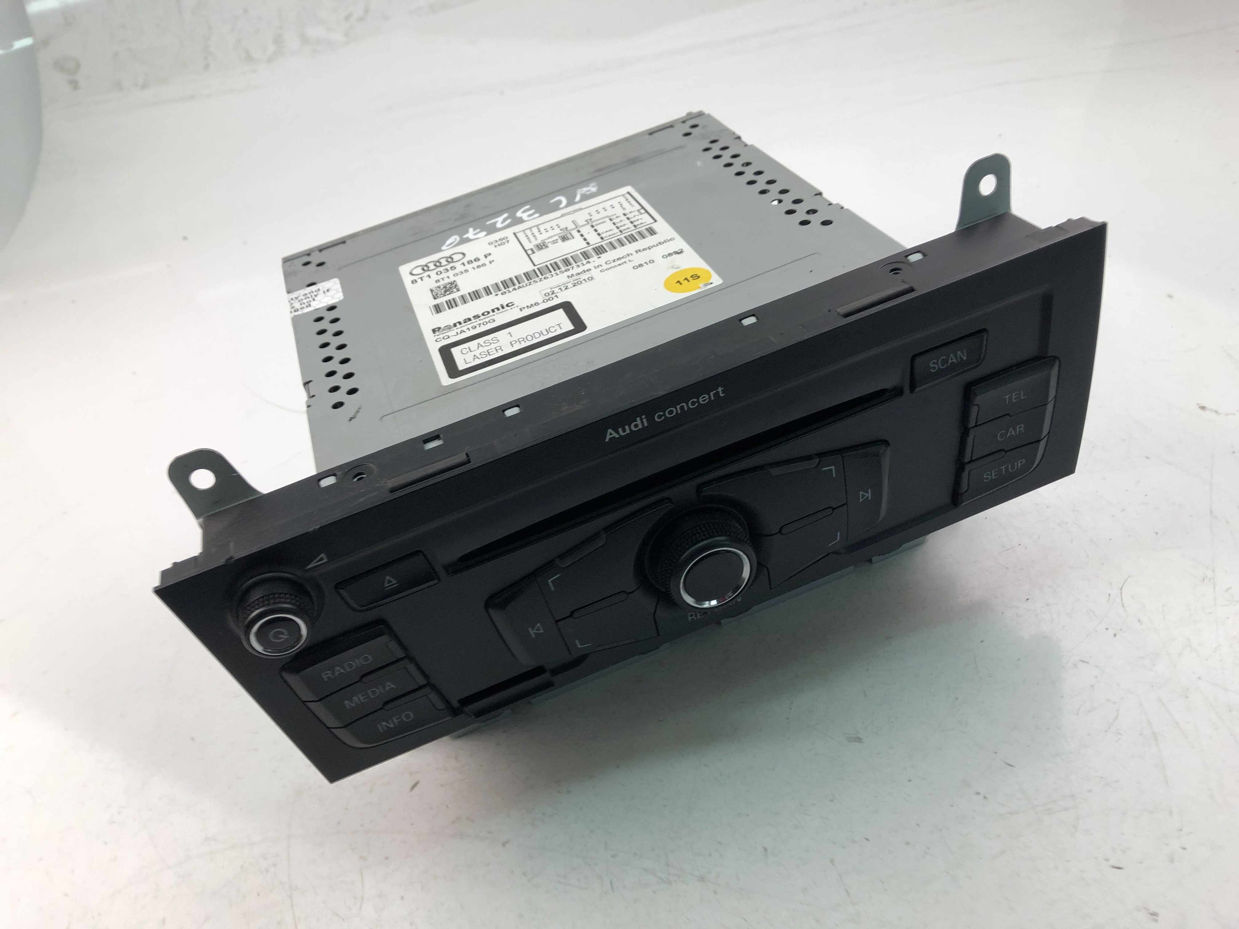 AUDI A4 B8/8K (2011-2016) Αναπαραγωγή μουσικής χωρίς GPS 8T1035186P 23482949