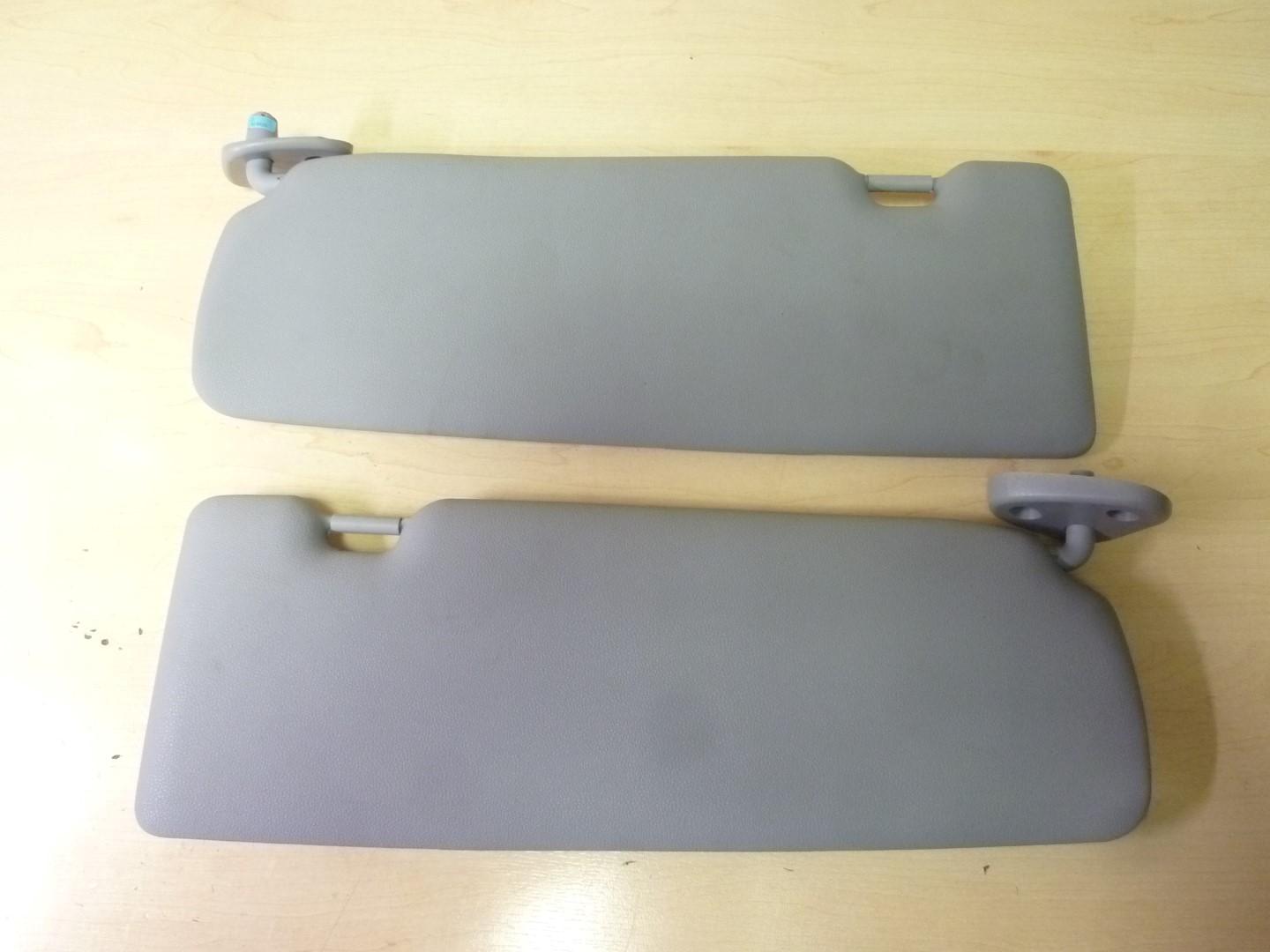 BMW 1 Series E81/E82/E87/E88 (2004-2013) Left Side Sun Visor 7252500, 7252499 23144420