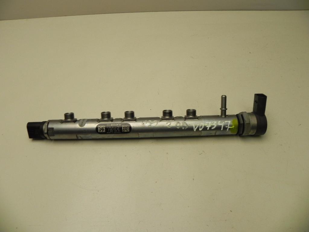 BMW 3 Series F30/F31 (2011-2020) Fuel Rail 7809128, 0445214183 23158319