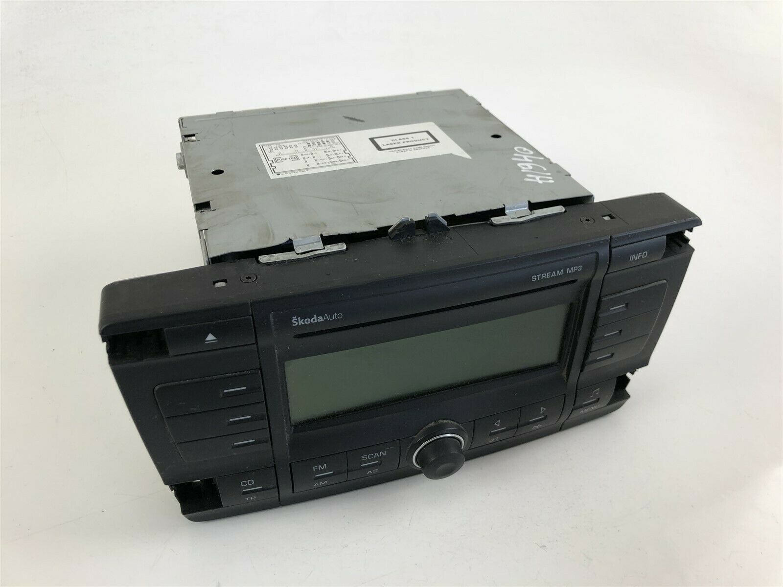SKODA Octavia 2 generation (2004-2013) Music Player Without GPS 1Z0035161C 23442620