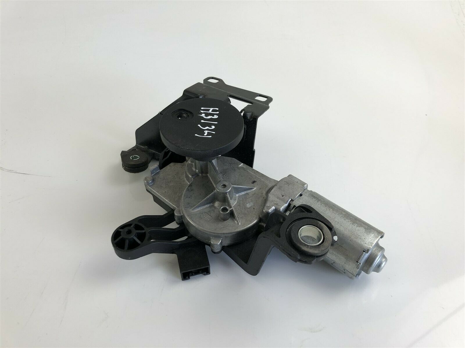 BMW 3 Series E90/E91/E92/E93 (2004-2013) Wiper motor 1397220905 23442606