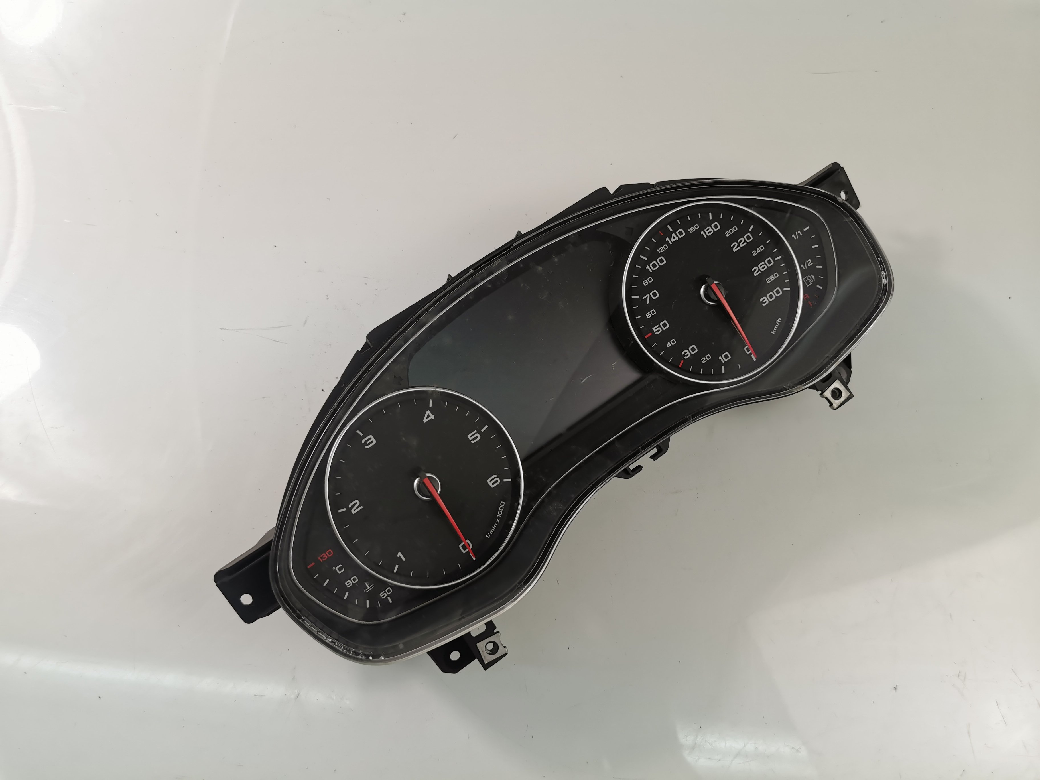 AUDI A6 C7/4G (2010-2020) Speedometer 4G8920931J 23494357