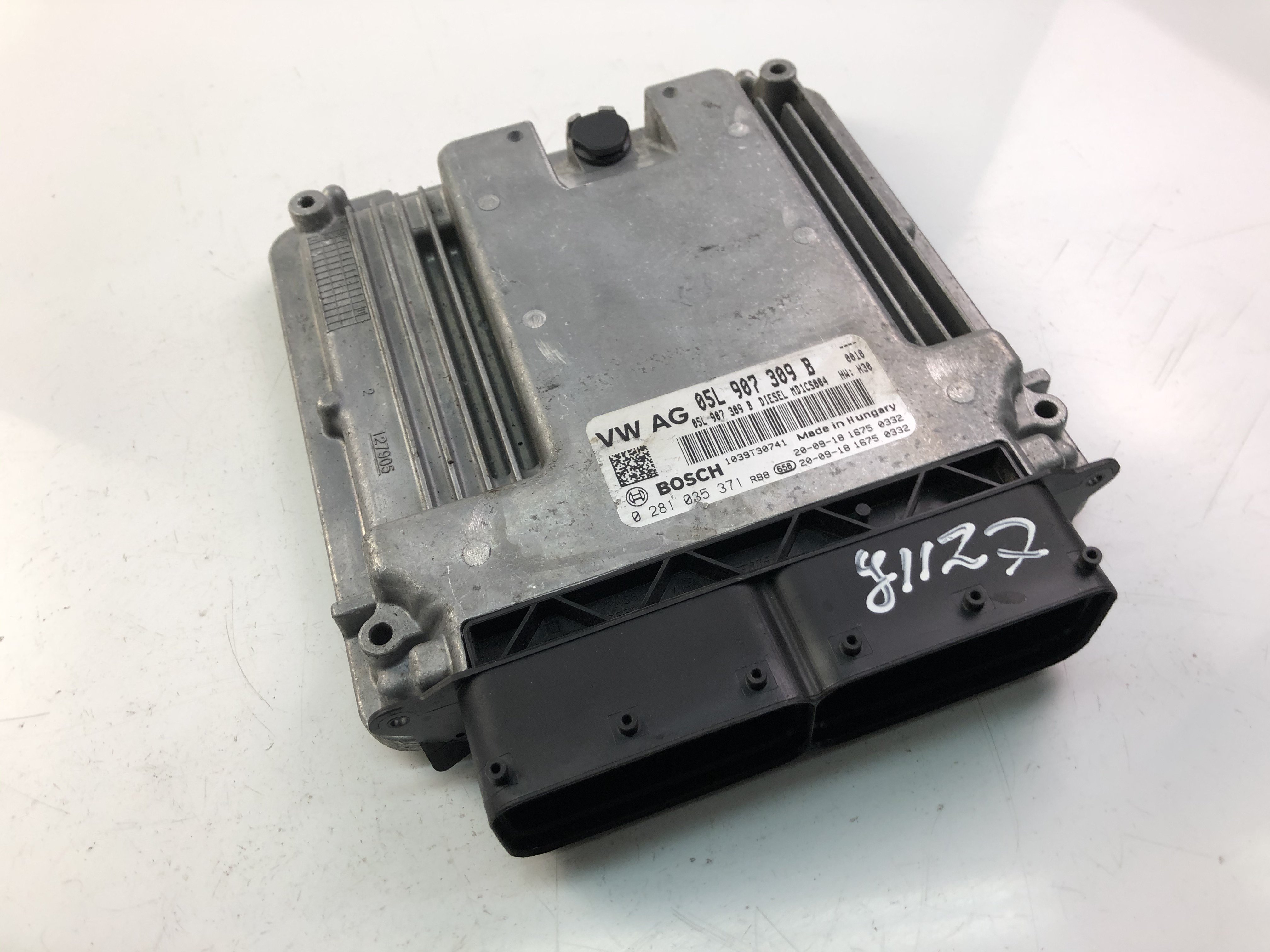 VOLKSWAGEN Passat B8 (2014-2023) Engine Control Unit ECU 05L907309B, 0281035371 23451586