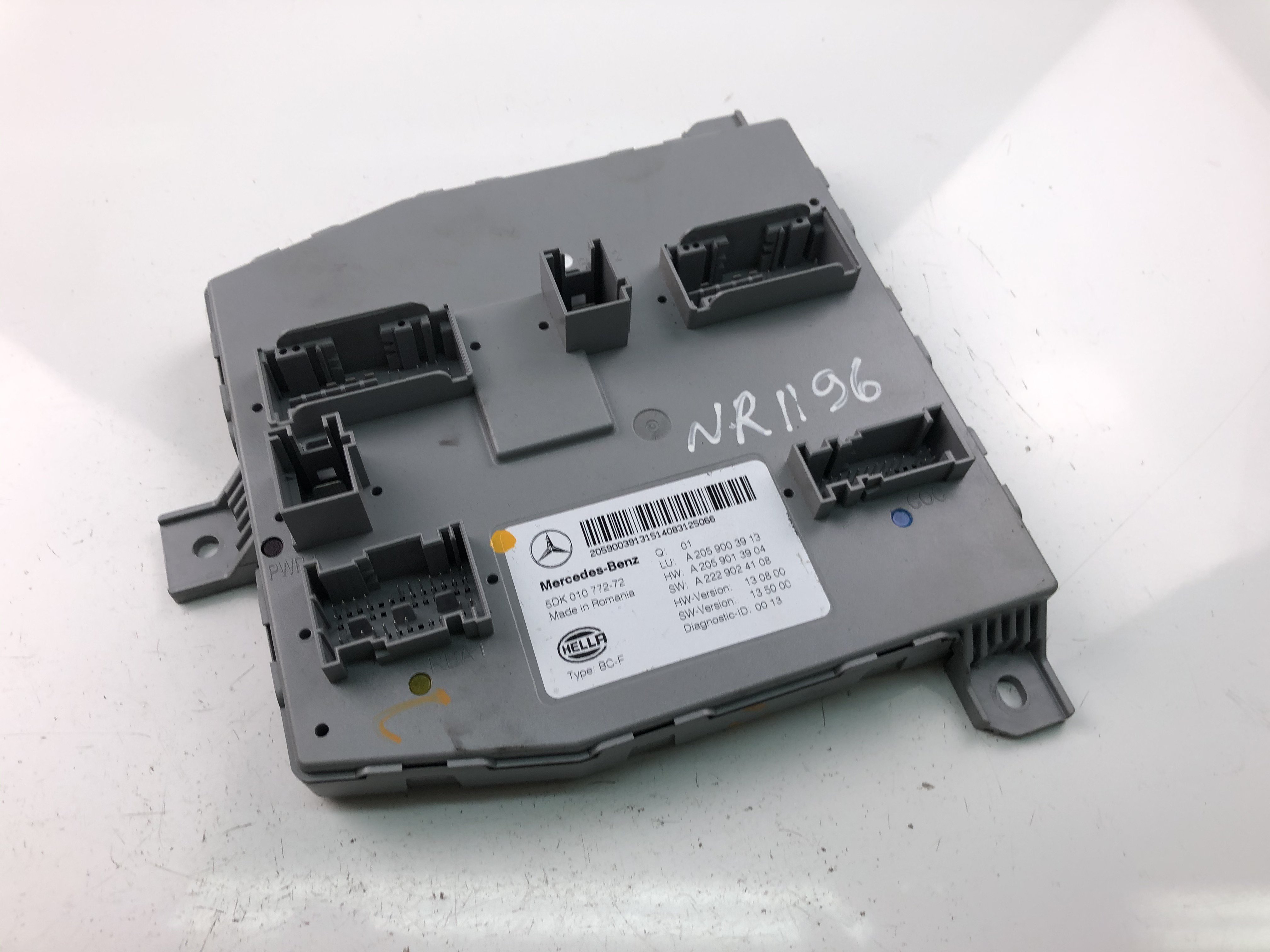 MERCEDES-BENZ C-Class W205/S205/C205 (2014-2023) Other Control Units A2059003913, A2059013904, A2229024108 23459036