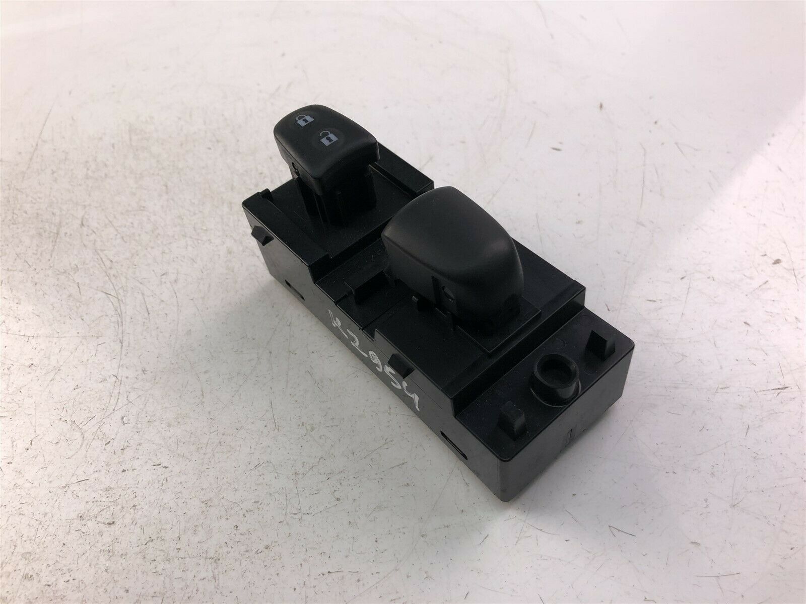 NISSAN Leaf 2 generation (2017-2023) Front Left Door Window Switch 254115SA0A 24603911