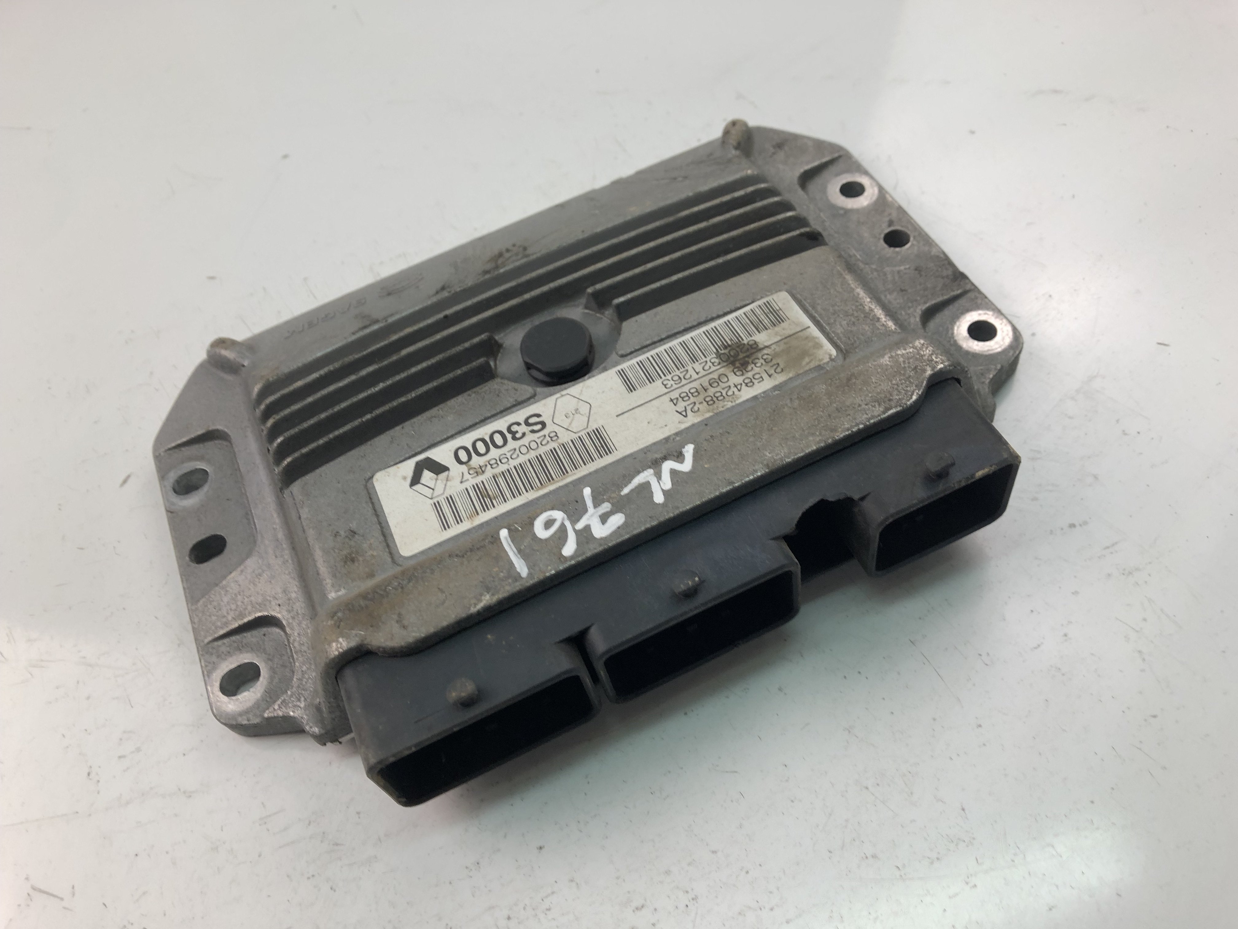 RENAULT Megane 3 generation (2008-2020) Engine Control Unit ECU 8200321263, 8200298457 23493908