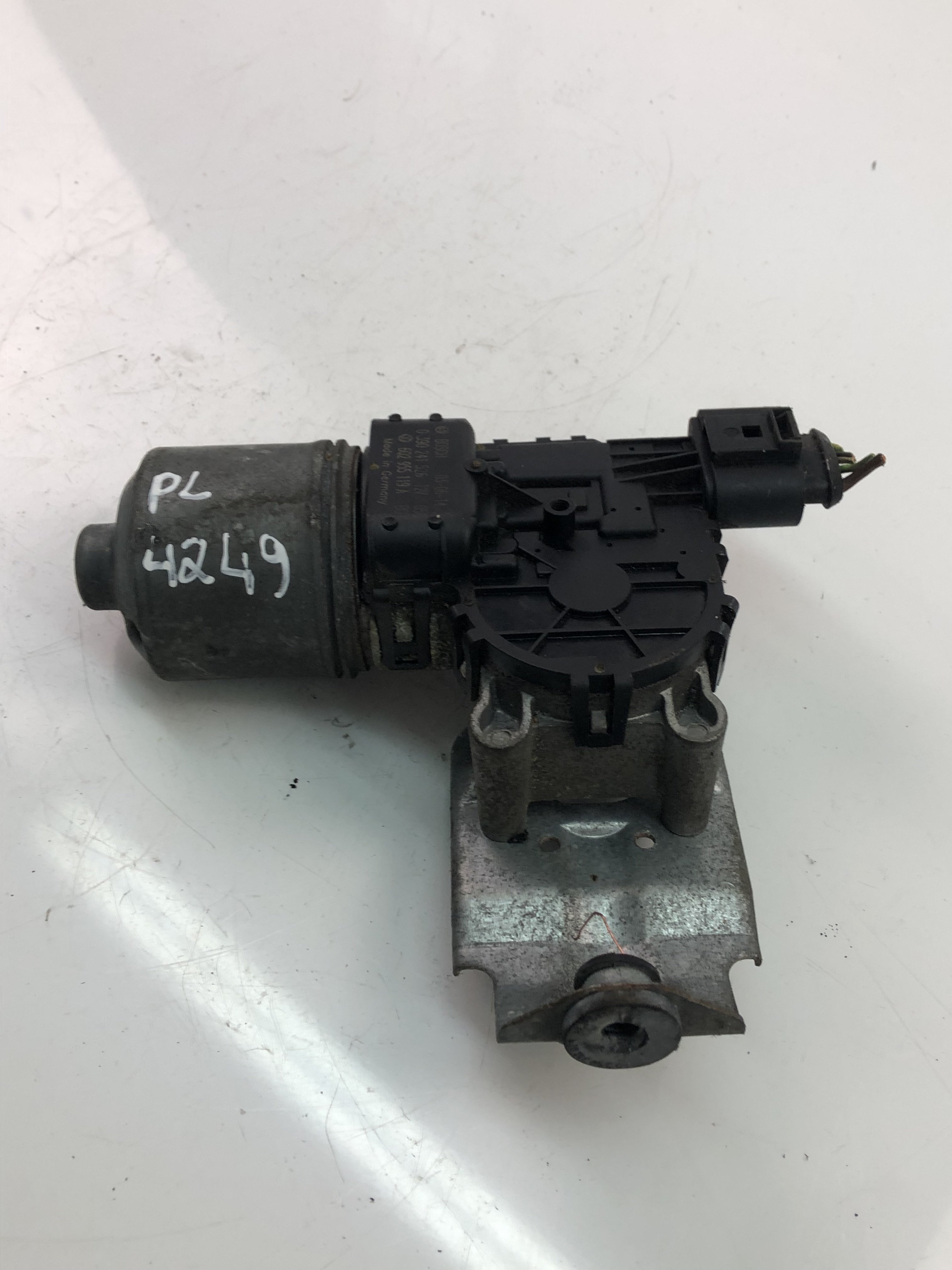 SEAT Ibiza 3 generation (2002-2008) Wiper motor 6Q2955119A 23497551