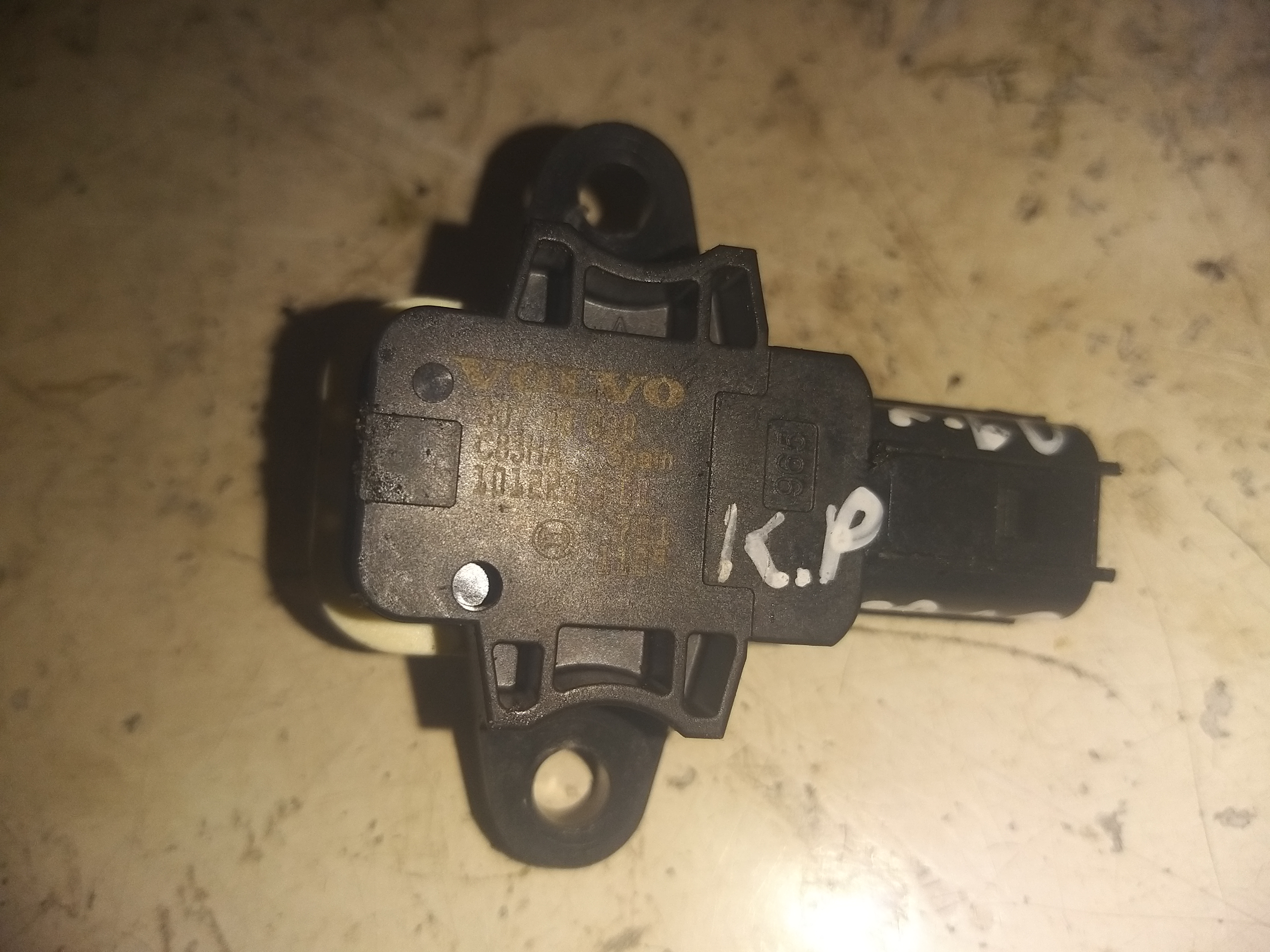 VOLVO XC60 1 generation (2008-2017) Front Left Impact Sensor 30798030 23448570