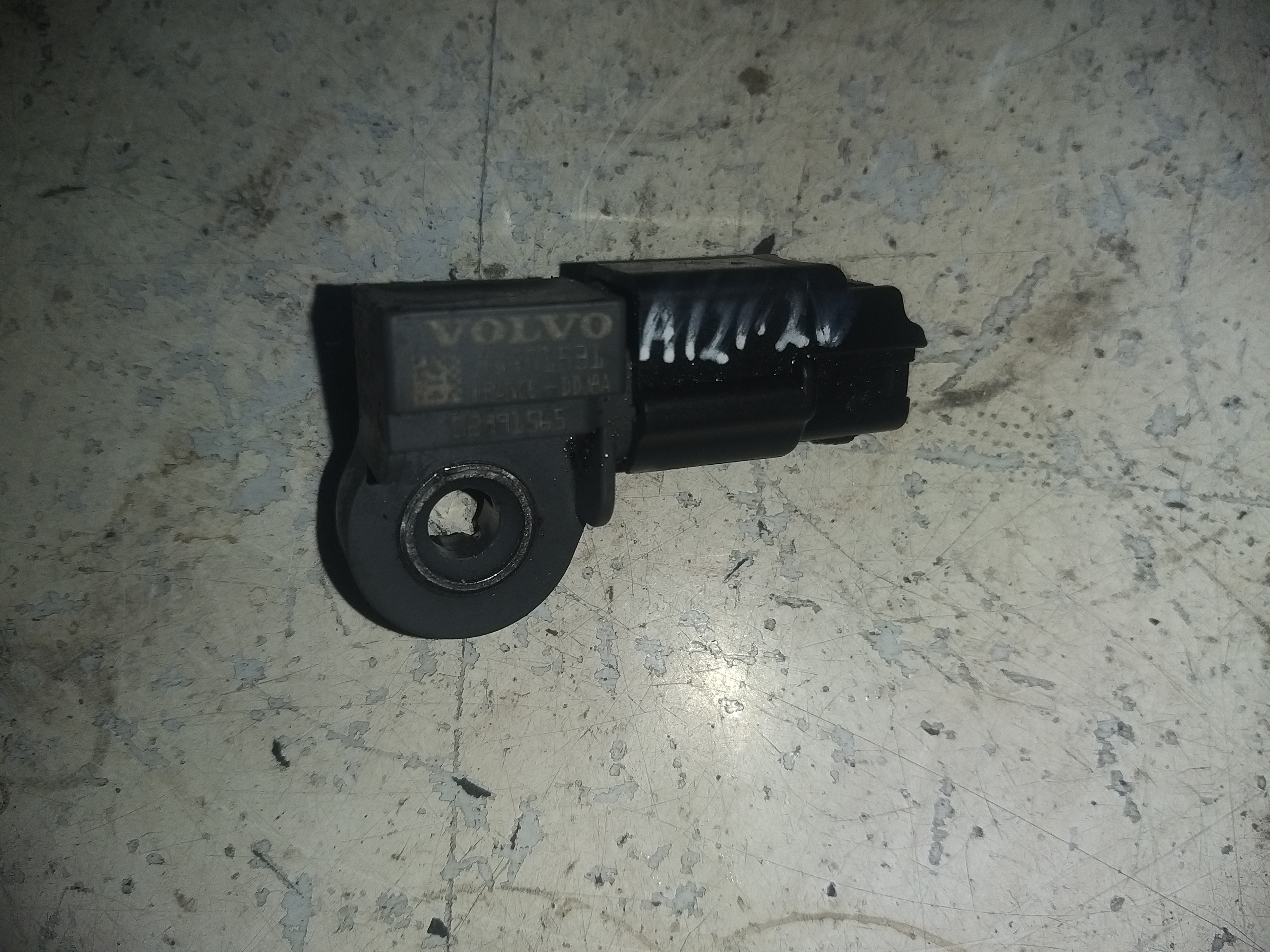 VOLVO XC60 2 generation (2017-2024) Front Left Impact Sensor 31451531 23471052