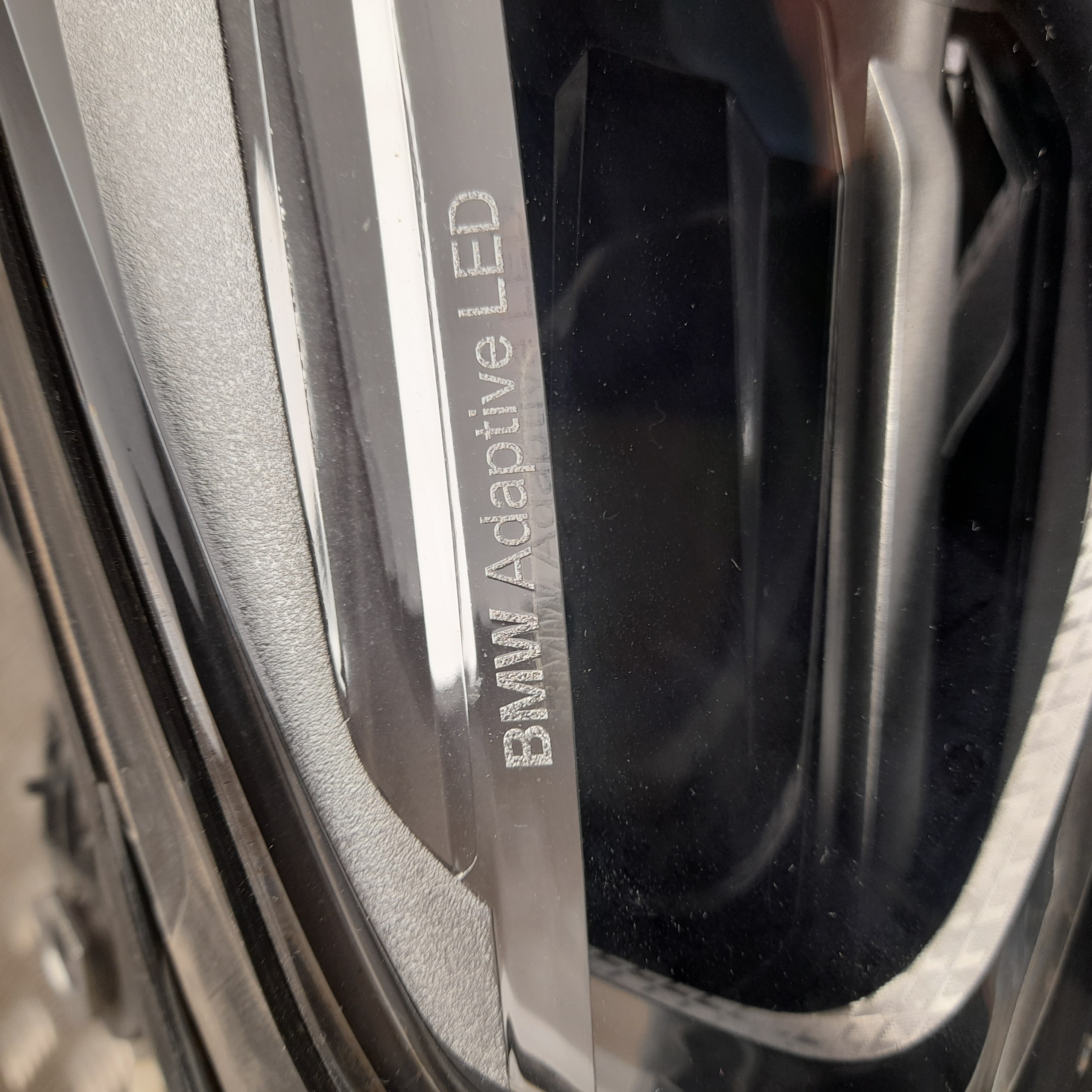BMW X3 G01 (2017-2024) Фара передняя правая 8739656 23477879