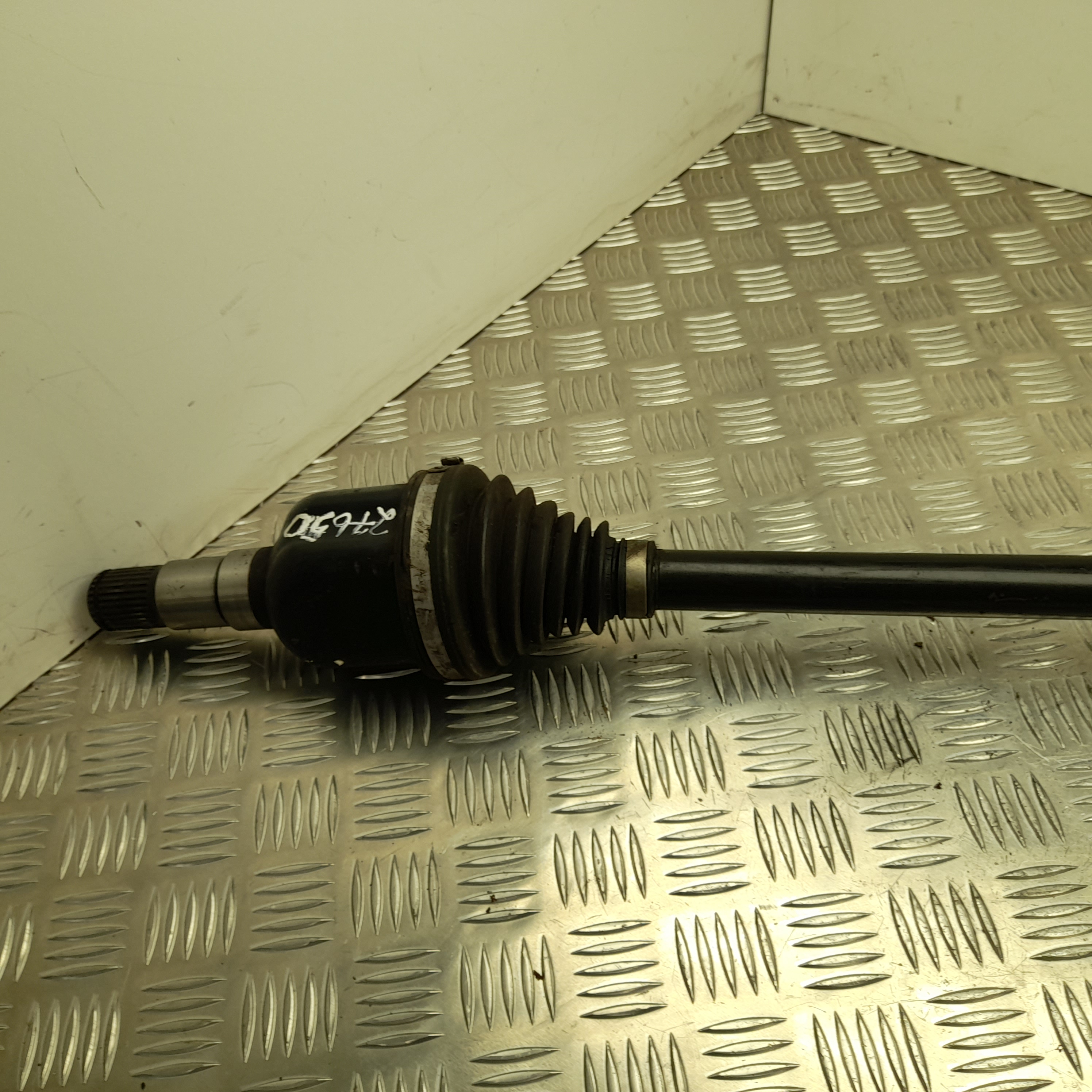 LANCIA Voyager Front Right Driveshaft P68193908AA 23483639