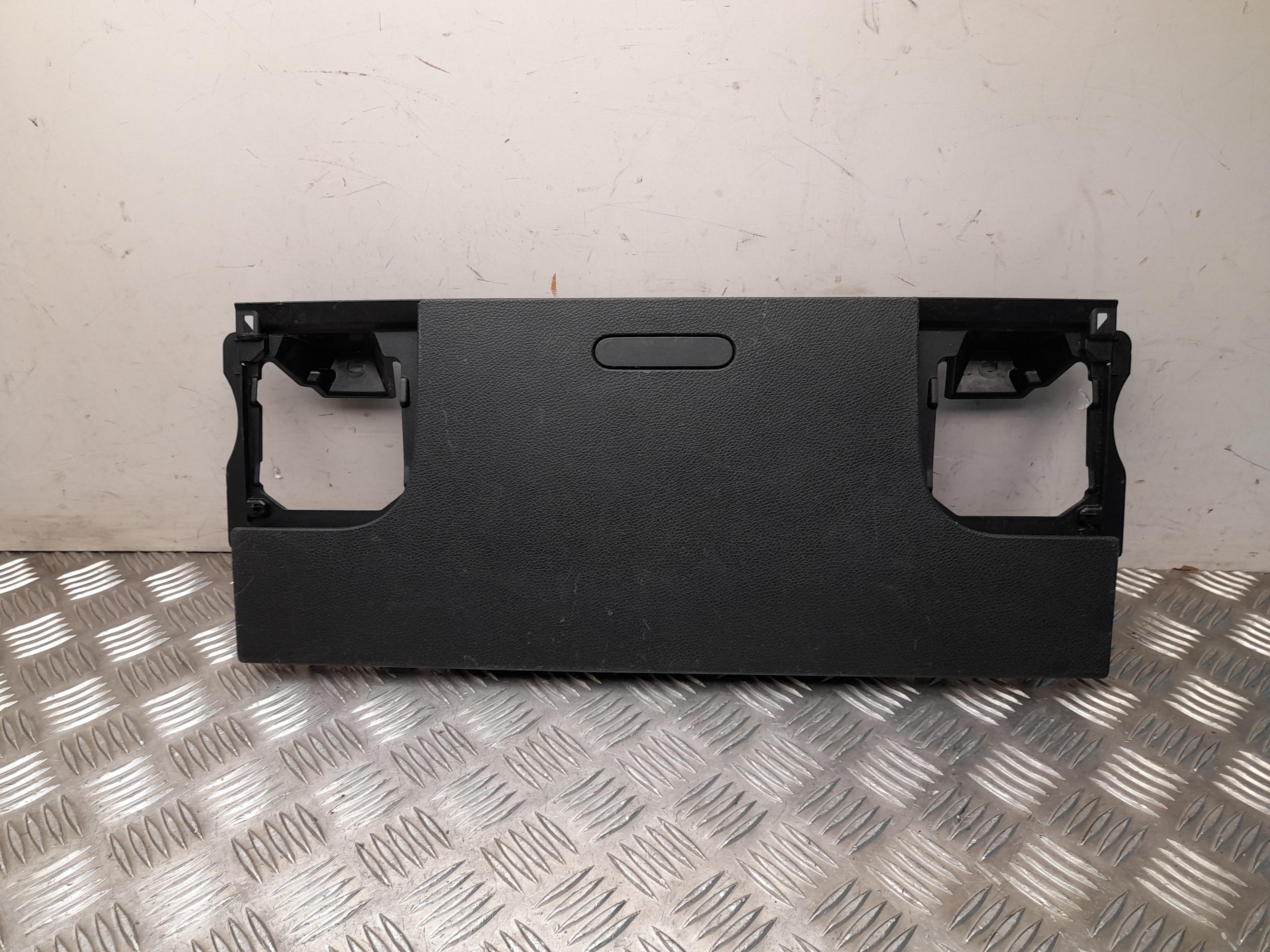 MERCEDES-BENZ Sprinter 3 generation (907/910) Glove Box A9106801000, A9106805600 24672195