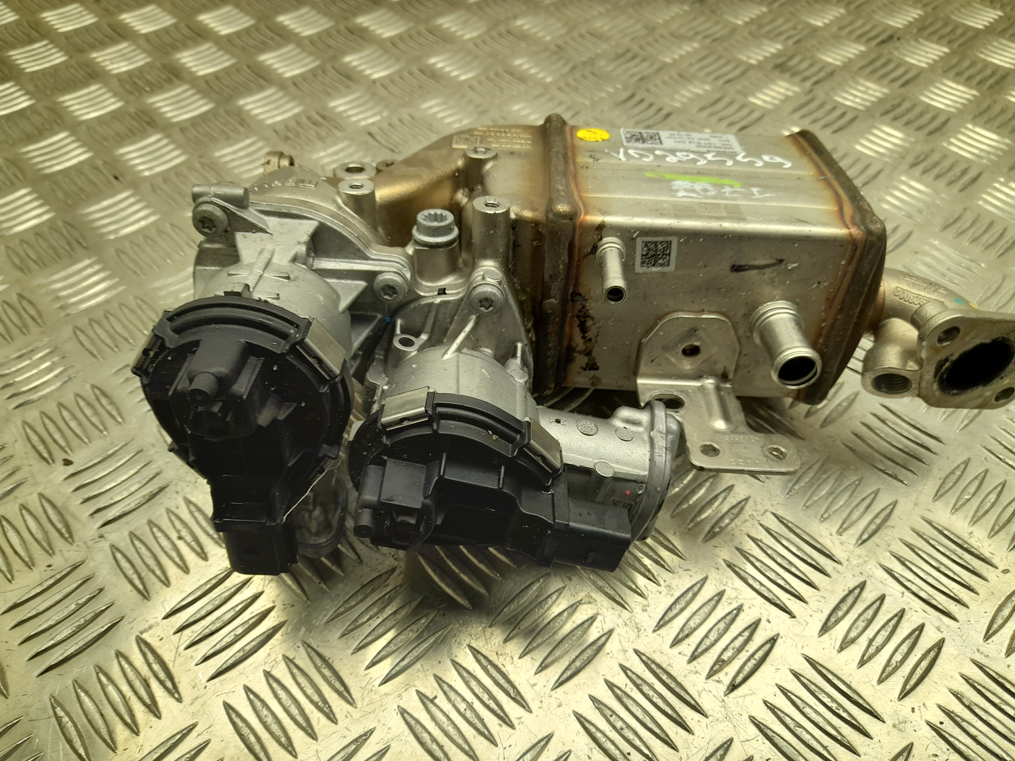 VOLKSWAGEN Crafter 2 generation (2017-2024) EGR aušintuvas 04L131512CH 23811394