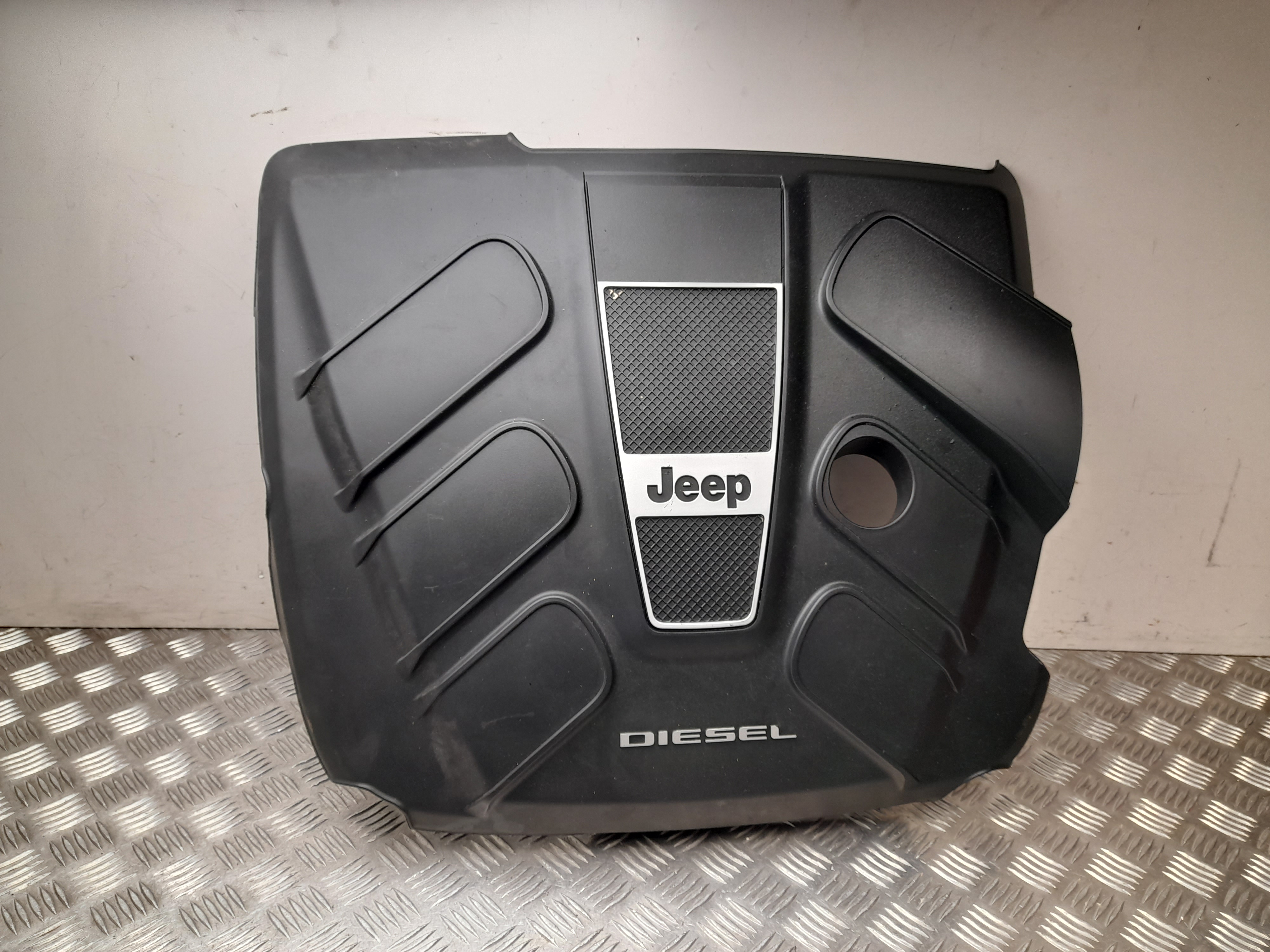 JEEP Grand Cherokee 4 generation (WK) (2004-2024) Engine Cover 04627157AG 23494513