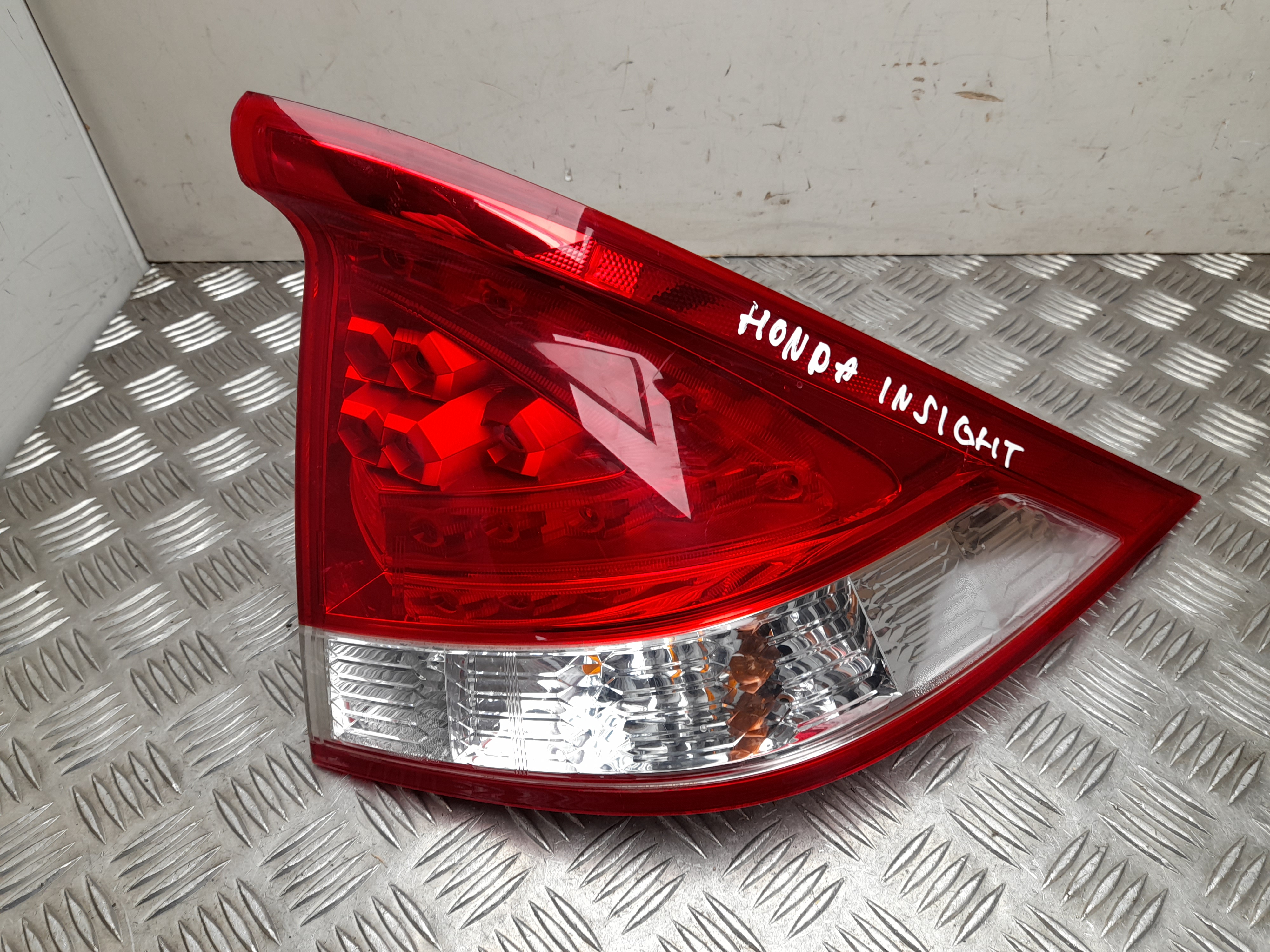 HONDA Insight 2 generation (2009-2015) Rear Right Taillight Lamp 921 23668553