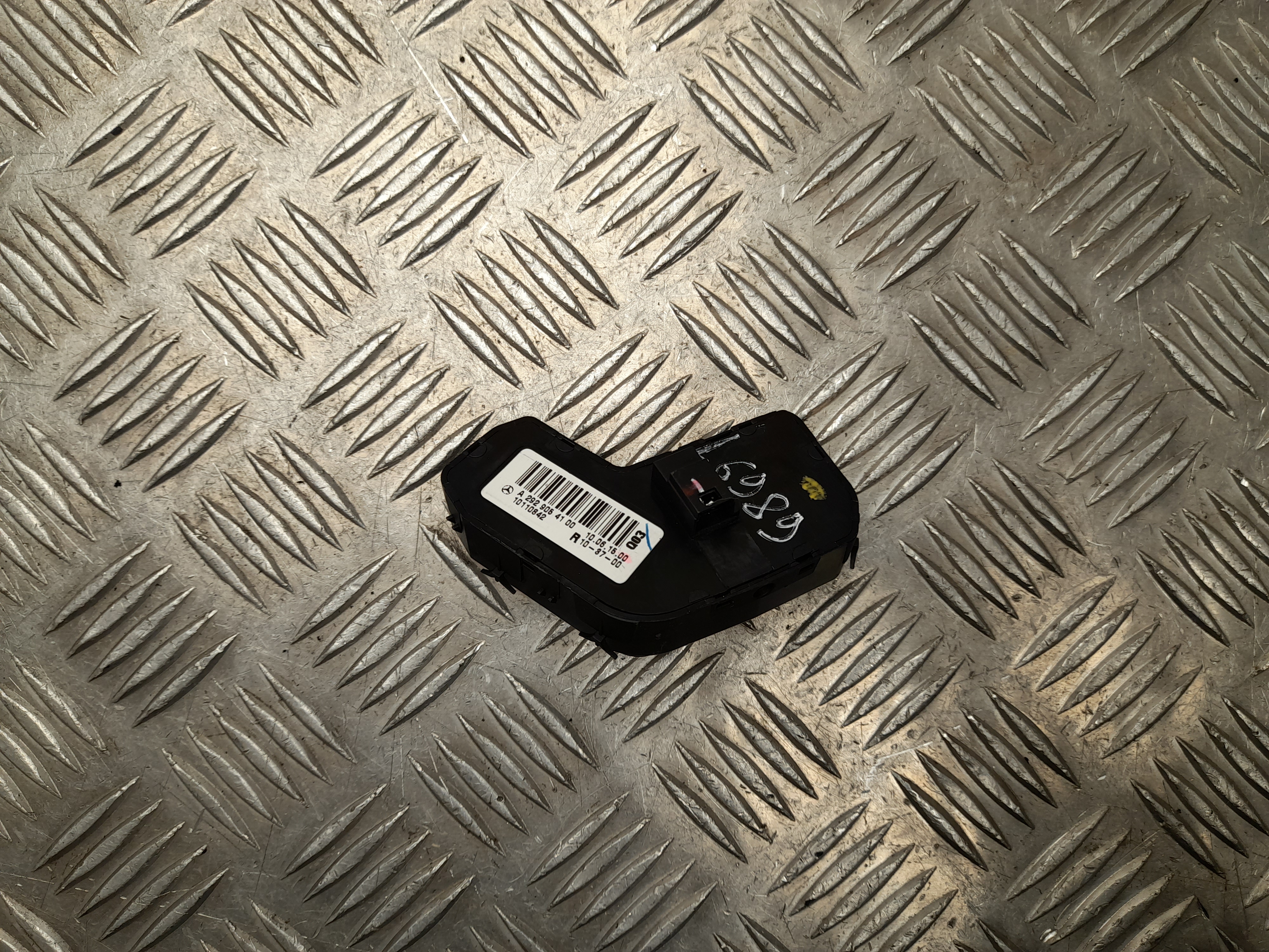 MERCEDES-BENZ GLE Coupe C292 (2015-2019) Dešinės sėdynės valdymo mygtukai A2929054100 23772782