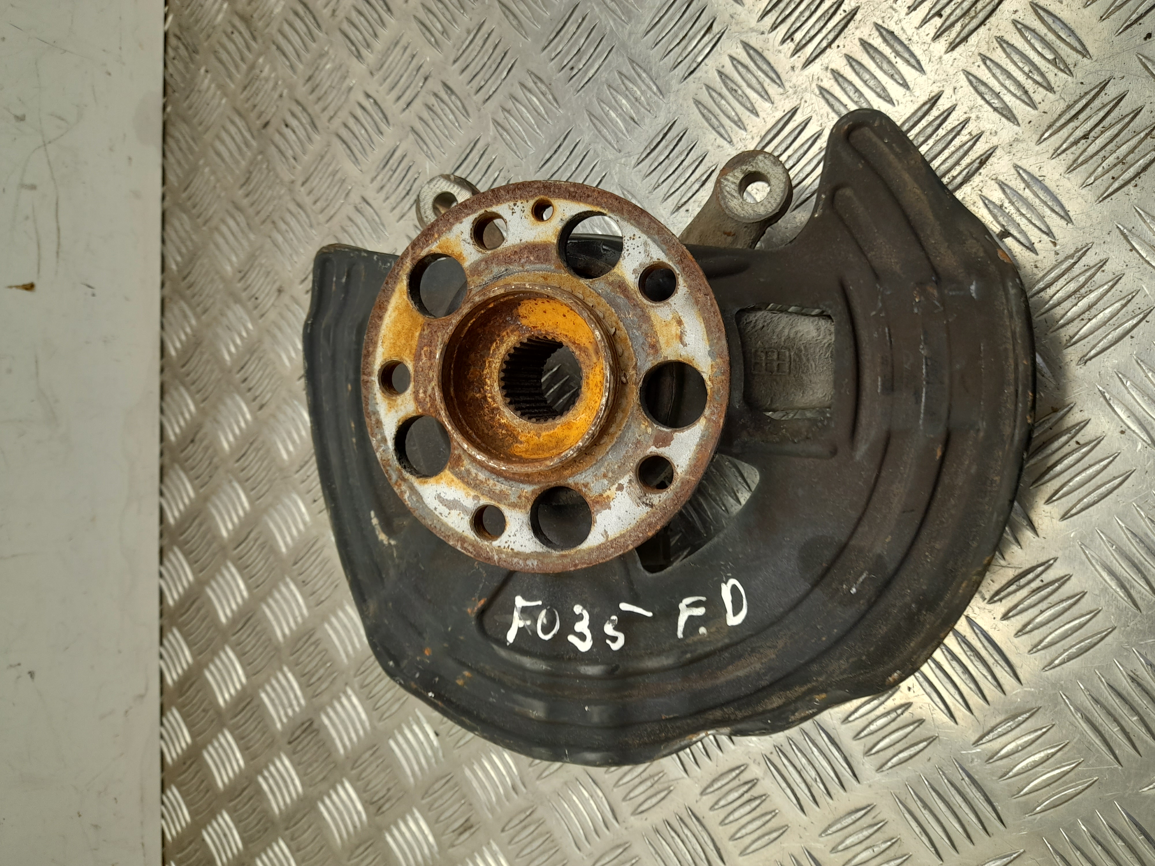 MERCEDES-BENZ GLA-Class X156 (2013-2020) Front Right Wheel Bearing 24586186
