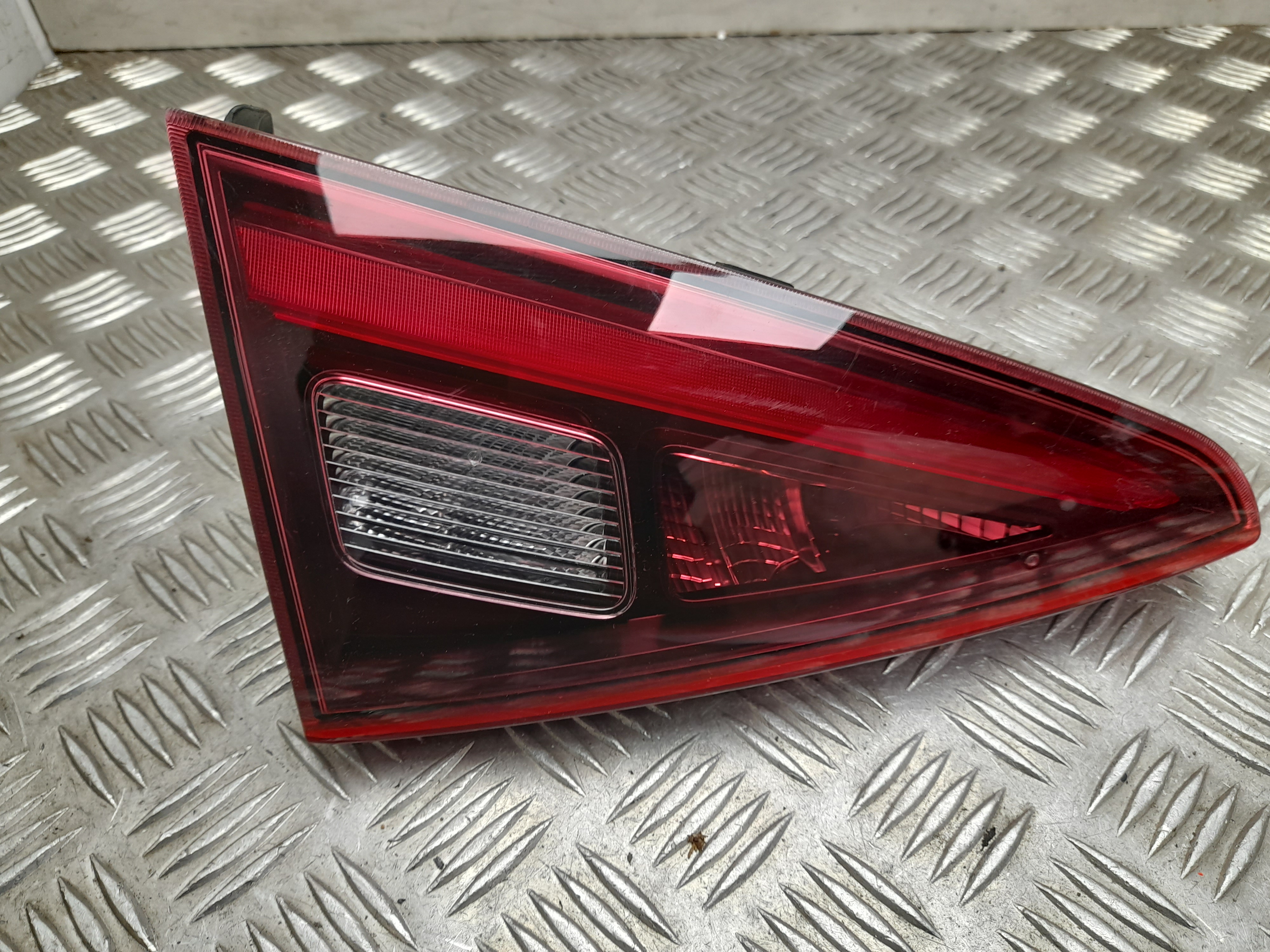 ALFA ROMEO Giulia 2 generation (2015-2024) Rear Left Taillight 20700107 24542513