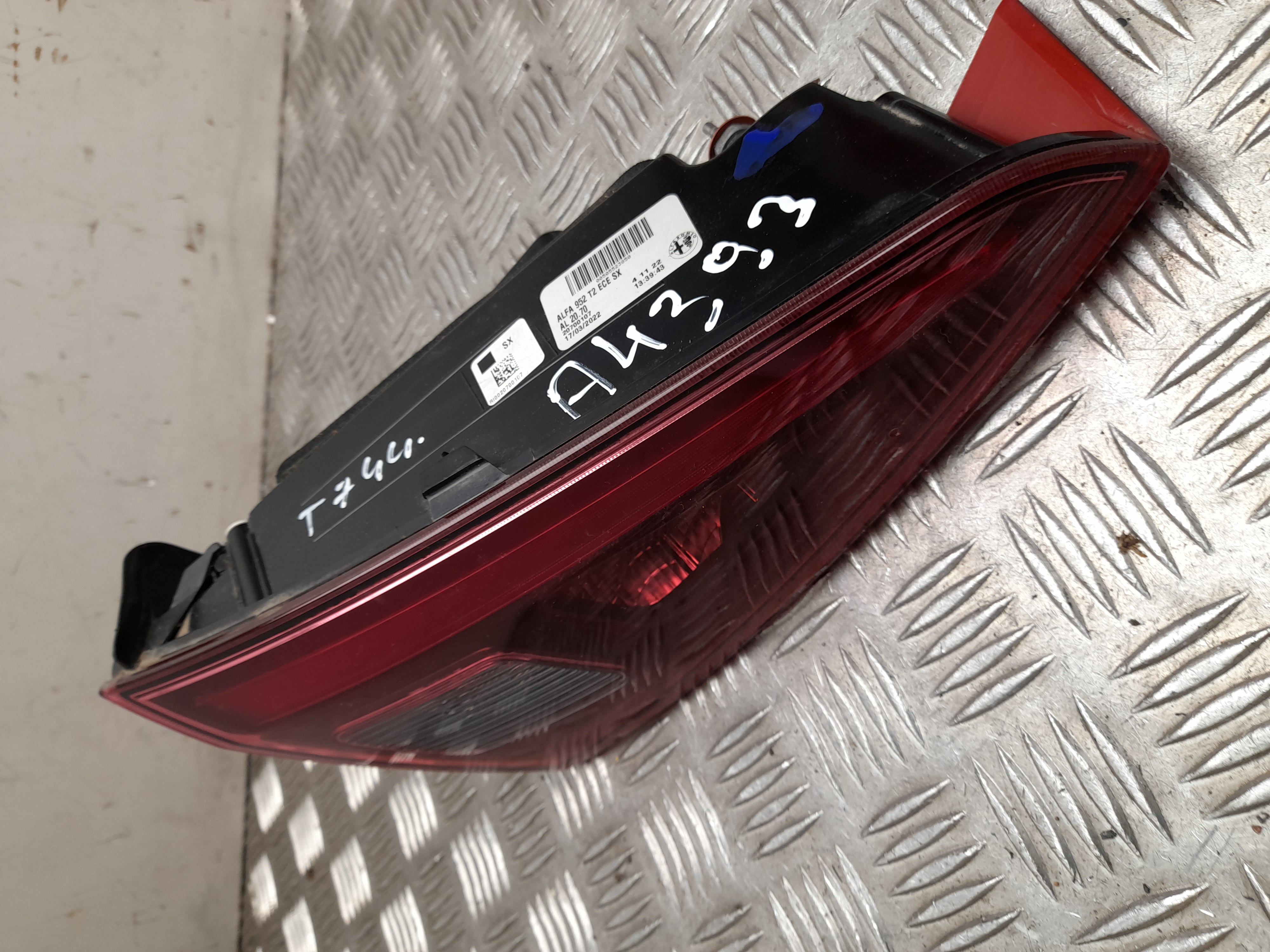 ALFA ROMEO Giulia 2 generation (2015-2024) Rear Left Taillight 20700107 24542513