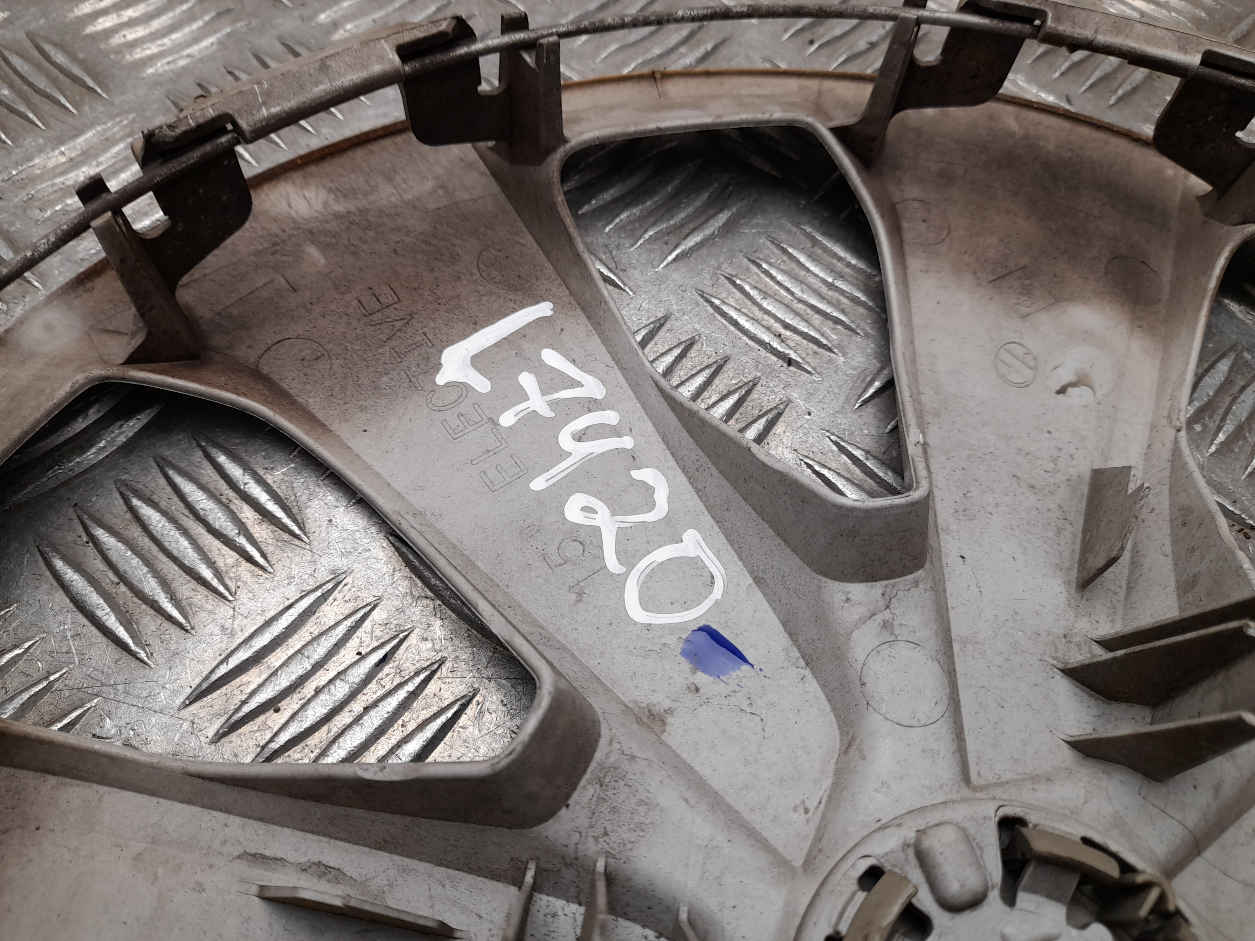 RENAULT Zoe 1 generation (2012-2023) Wheel Covers 403152180R 24600612