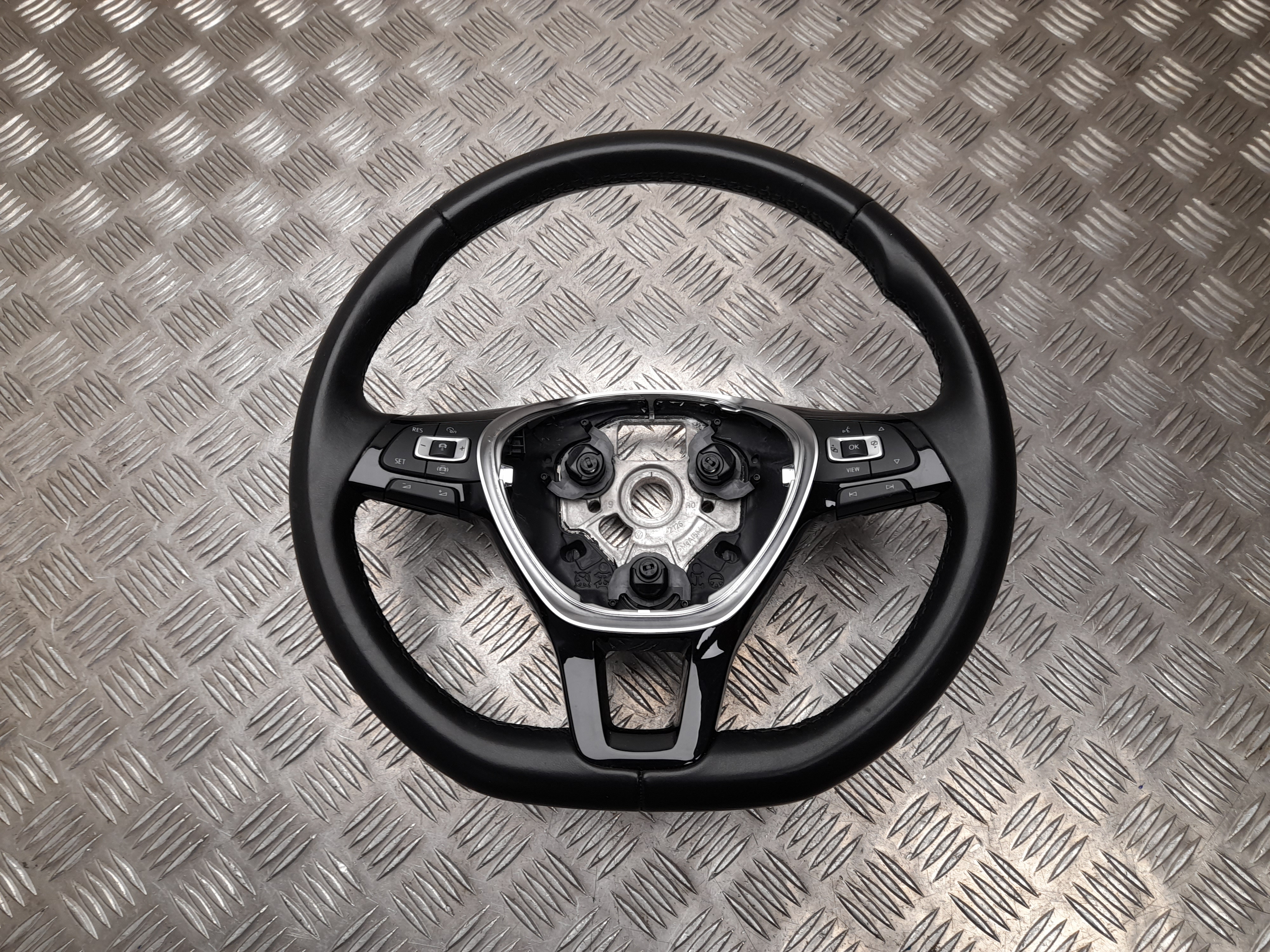 VOLKSWAGEN Tiguan 2 generation (2016-2024) Steering Wheel 5TA419091AN 24927698