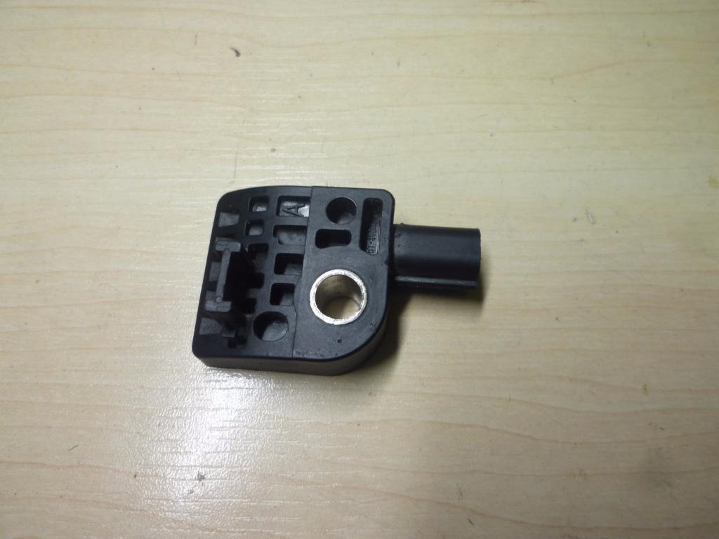 KIA Sportage 3 generation (2010-2015) Crash Impact Sensor 959202S000 23158899