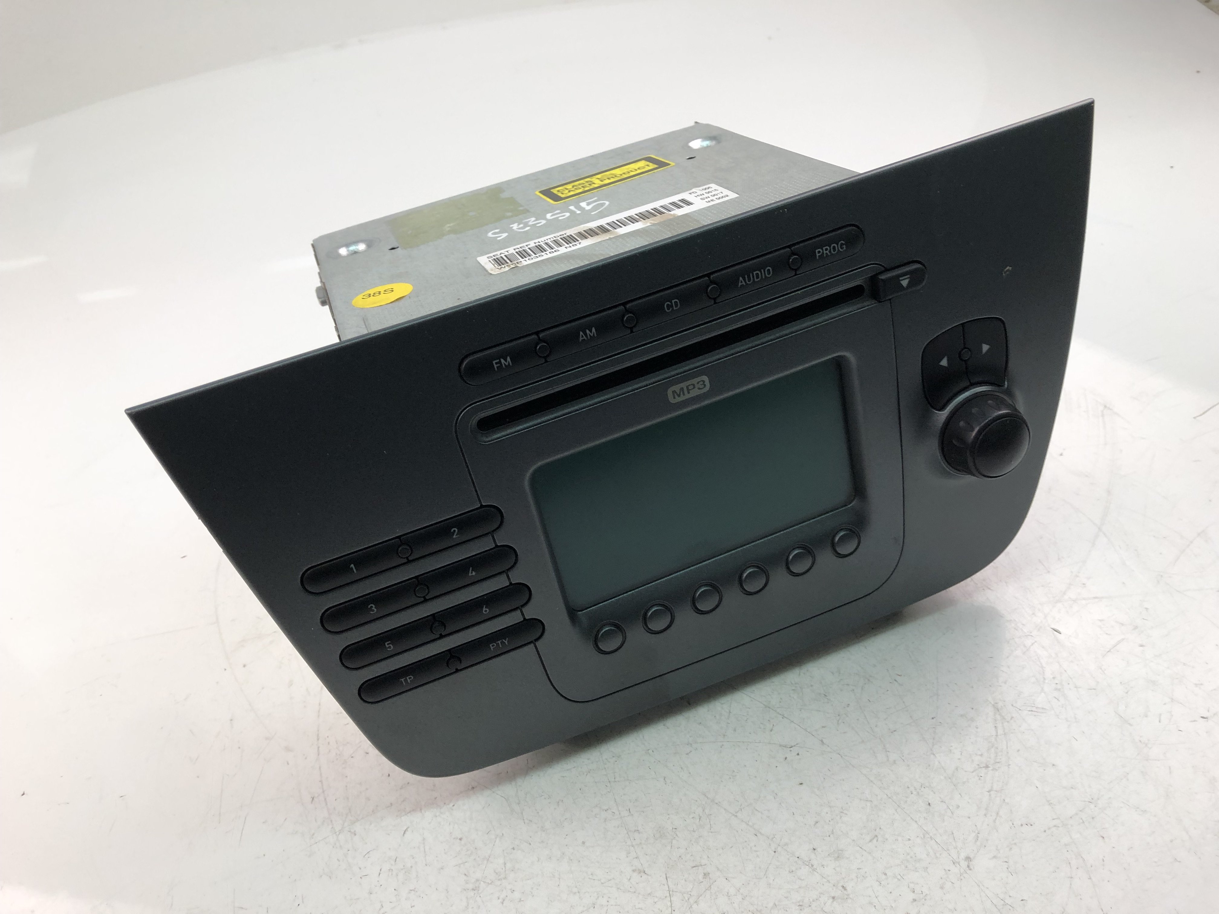 SEAT Toledo 3 generation (2004-2010) Music Player Without GPS 5P1035186N87 23471589