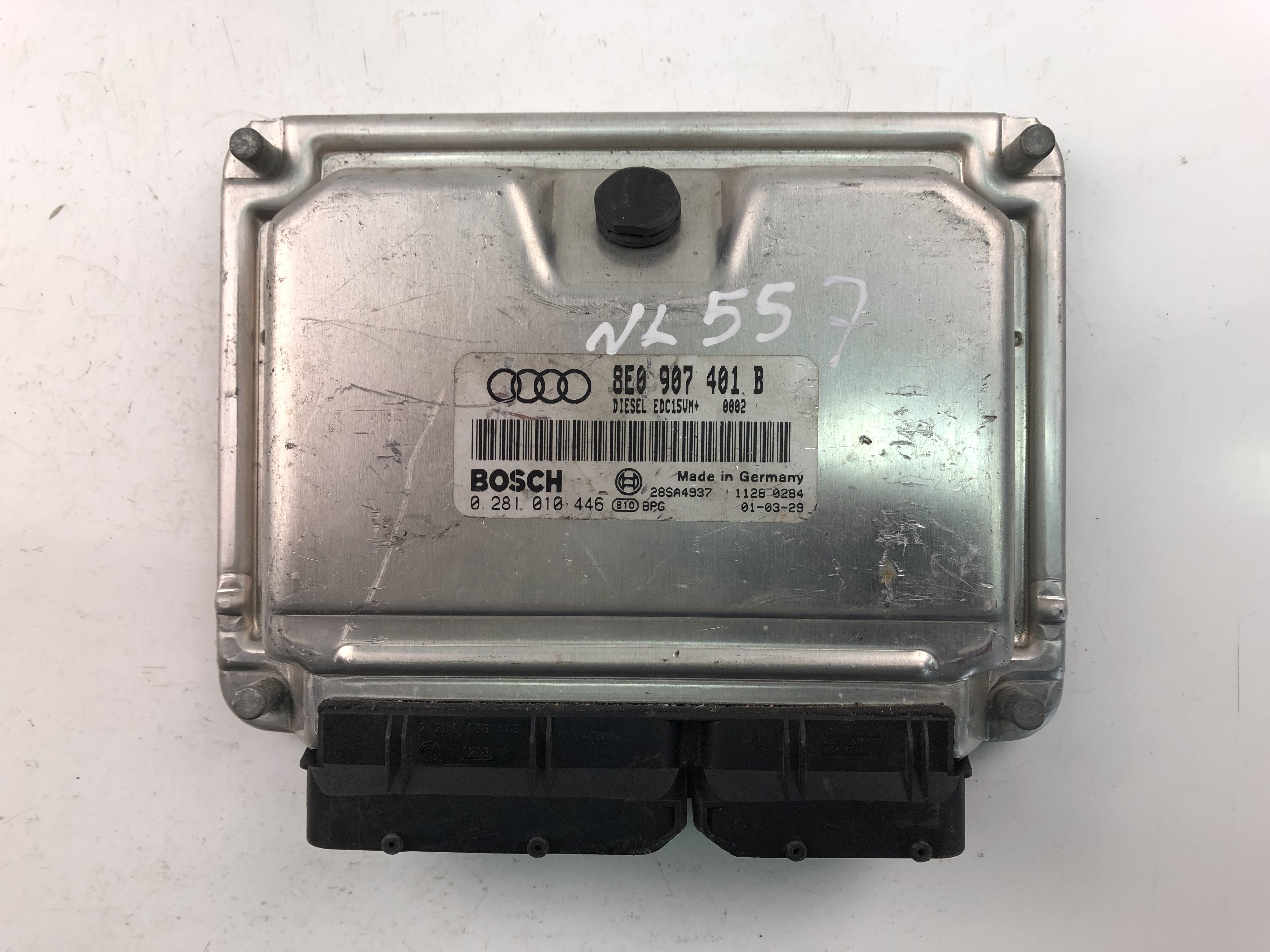 AUDI A4 B6/8E (2000-2005) Variklio kompiuteris 8E0907401B, 0281010446 23494219