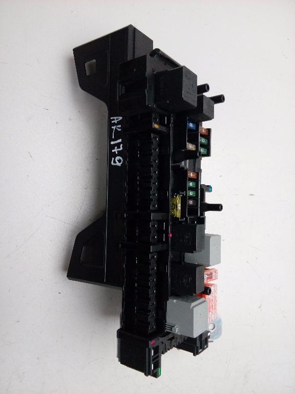 MERCEDES-BENZ C-Class W204/S204/C204 (2004-2015) Fuse box 168298 23336414