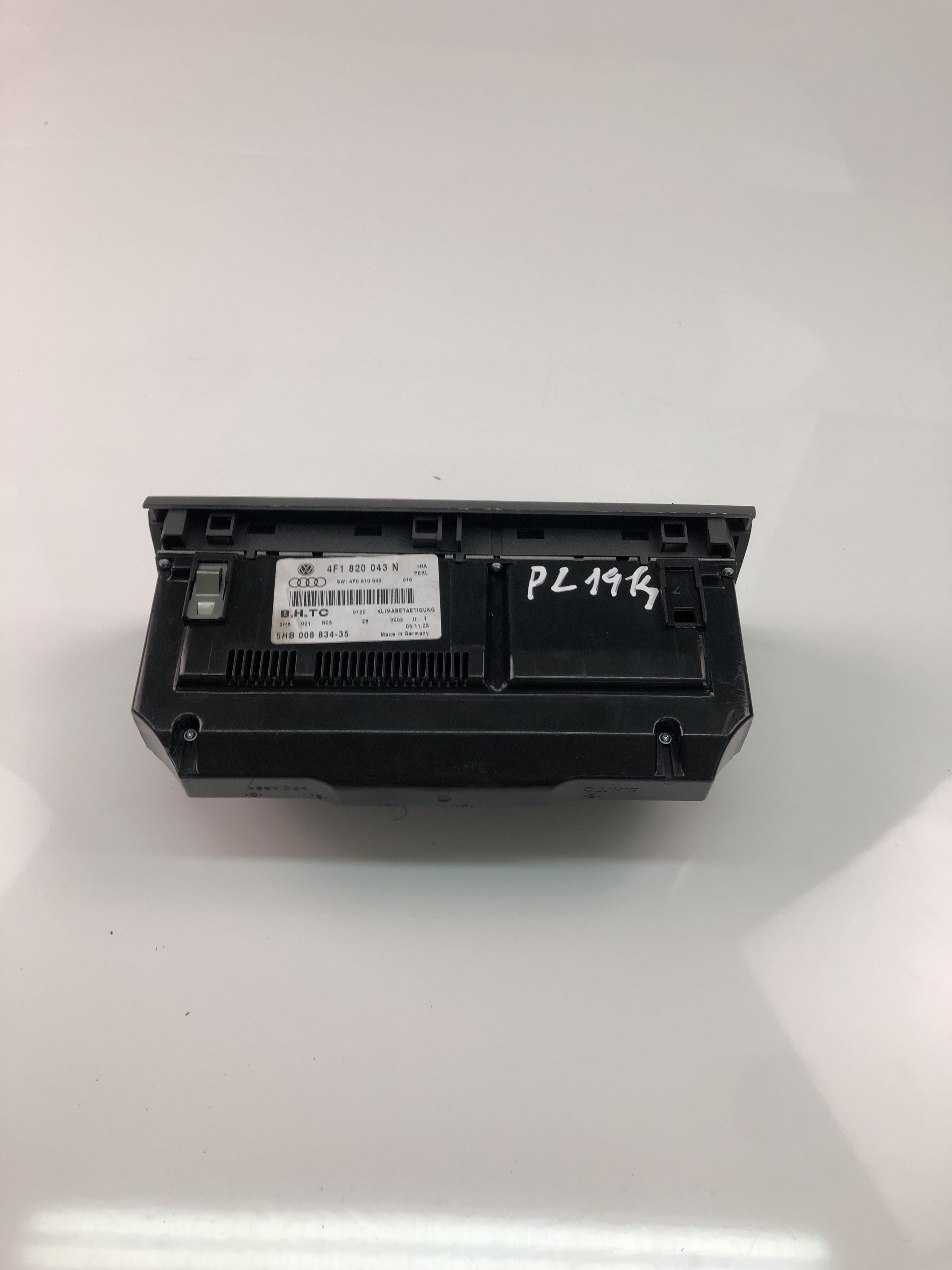 AUDI A6 C6/4F (2004-2011) Other Control Units 4F1820043N 23496742