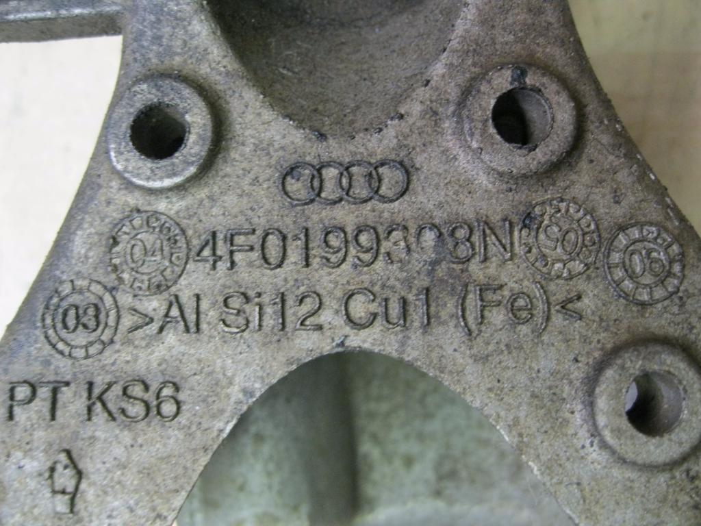 AUDI A6 C6/4F (2004-2011) Другие части внутренние двигателя 4F0199308N 23163484