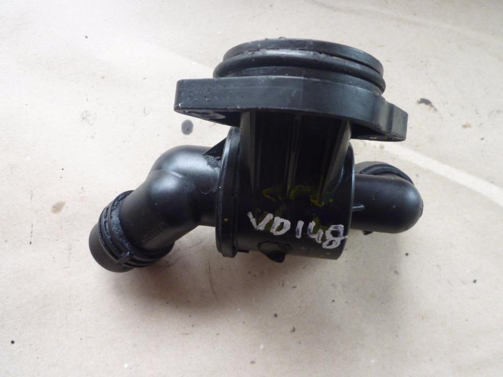 AUDI A4 B8/8K (2011-2016) Thermostat 03L121111AD 23166245