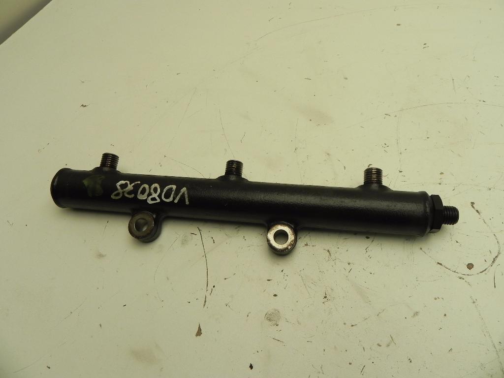 JAGUAR XF Fuel Rail 4R8Q9D280BC 23175815