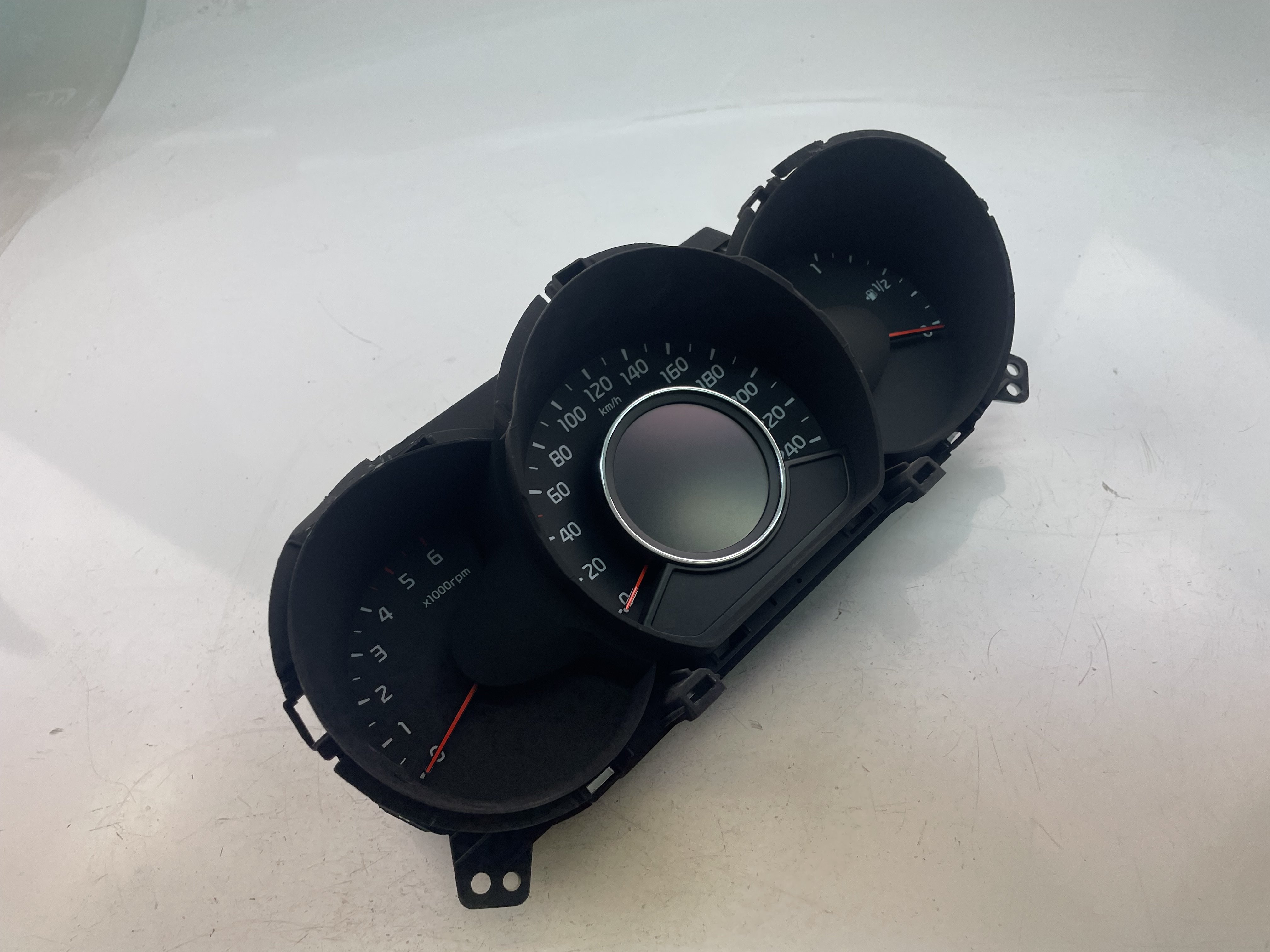 KIA Cee'd 2 generation (2012-2018) Speedometer 94003A2323 23491146