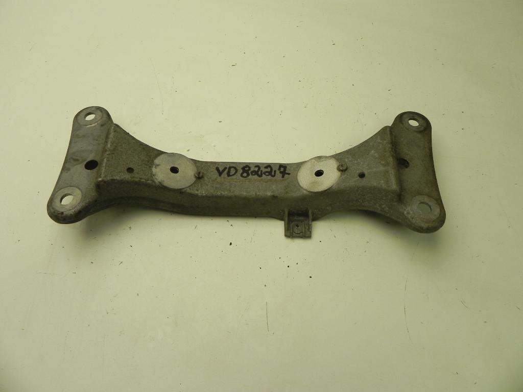 BMW 3 Series E90/E91/E92/E93 (2004-2013) Exhaust Hanger Bracket 6778059 23176200