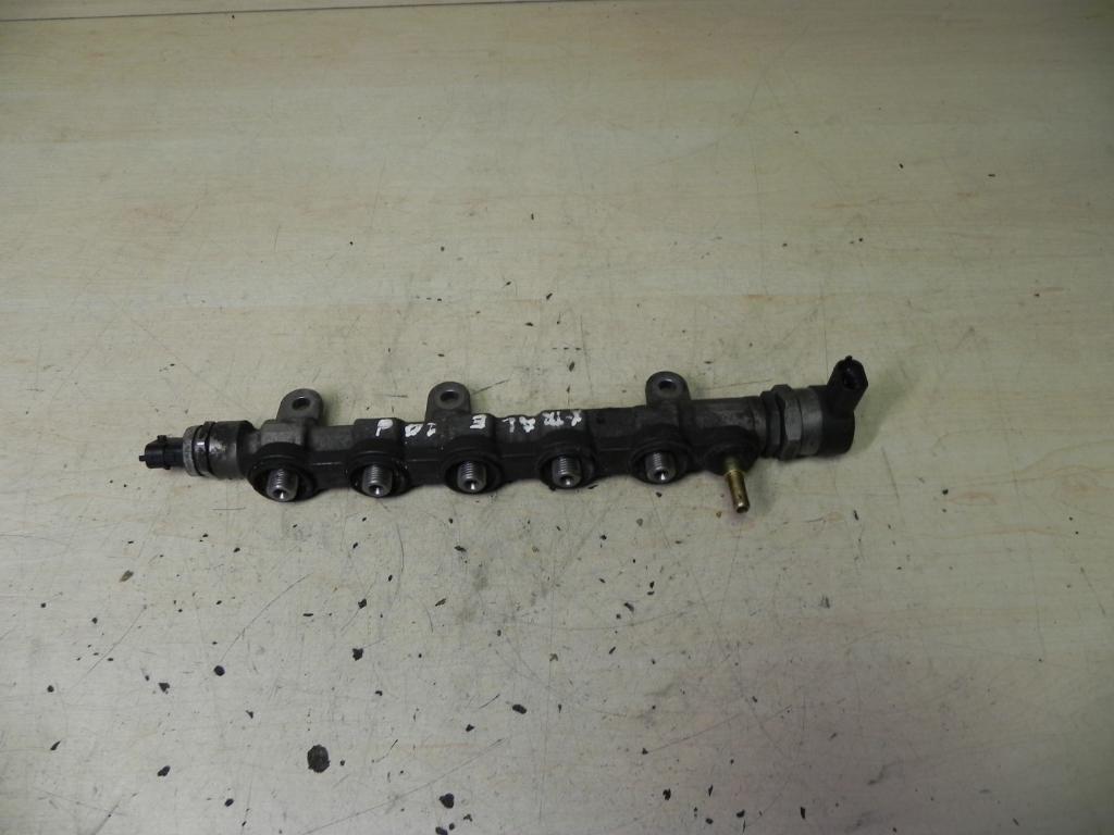 NISSAN X-Trail T31 (2007-2014) Fuel Rail 8200942721, H8200610223 23177247