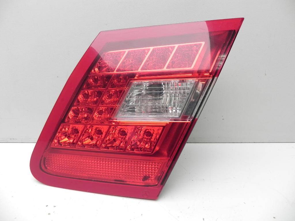 MERCEDES-BENZ E-Class W212/S212/C207/A207 (2009-2016) Rear Right Taillight Lamp A2129060258, A2128200864 23336665