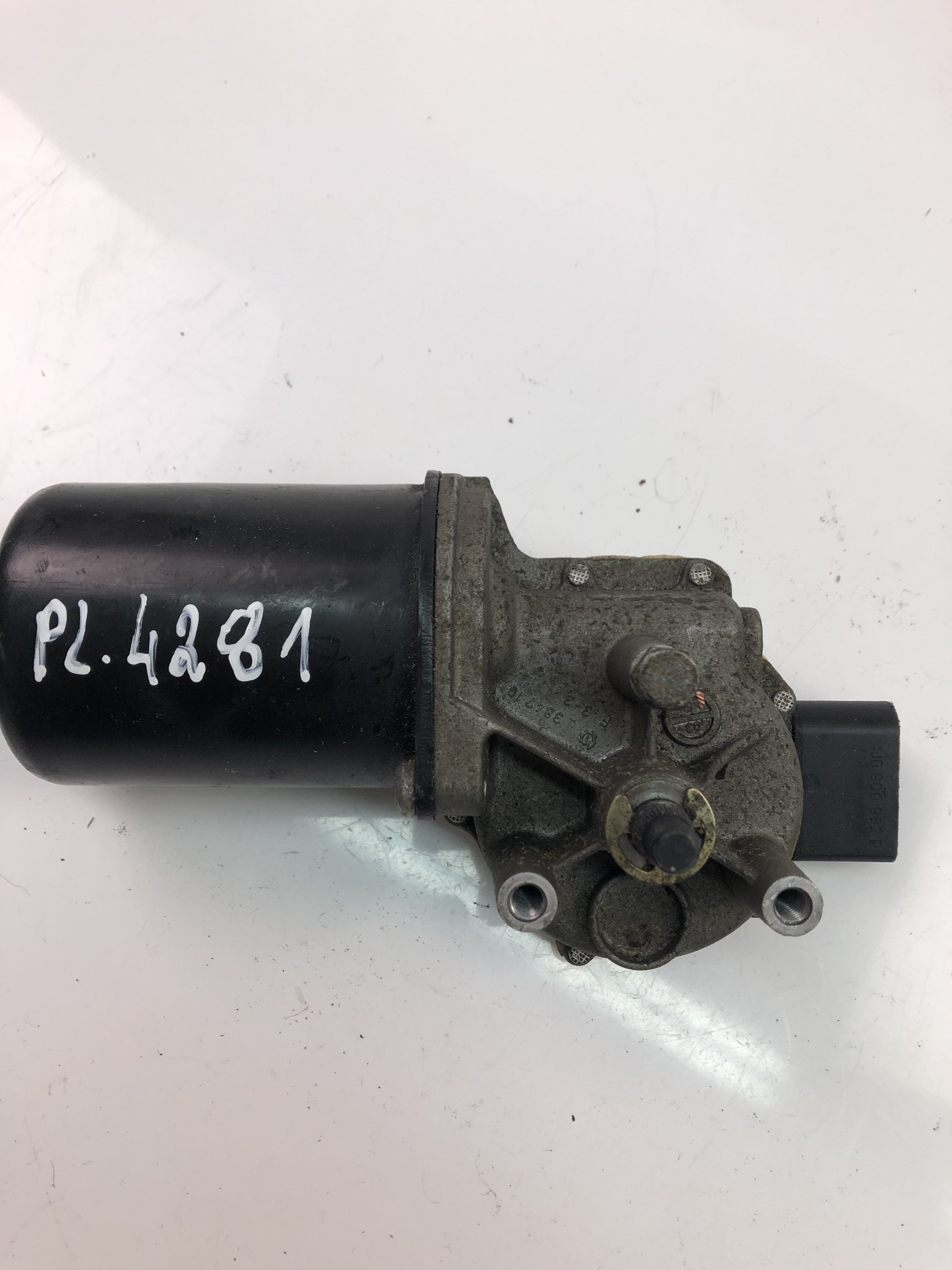 VOLKSWAGEN Golf 5 generation (2003-2009) Ablaktörlő motor 1J1955113C 23497585