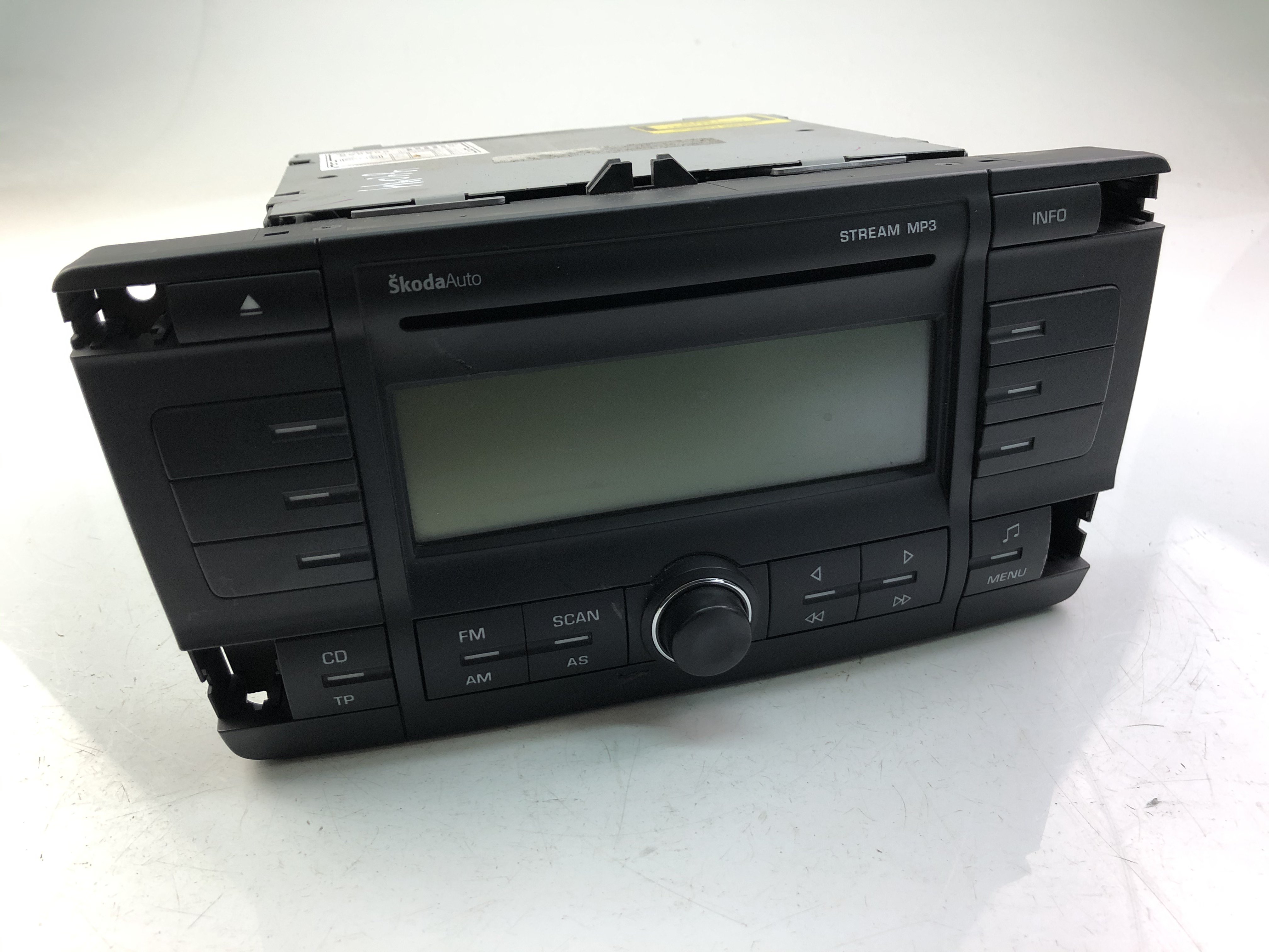 SKODA Octavia 2 generation (2004-2013) Music Player Without GPS 1Z0035161C 23452876