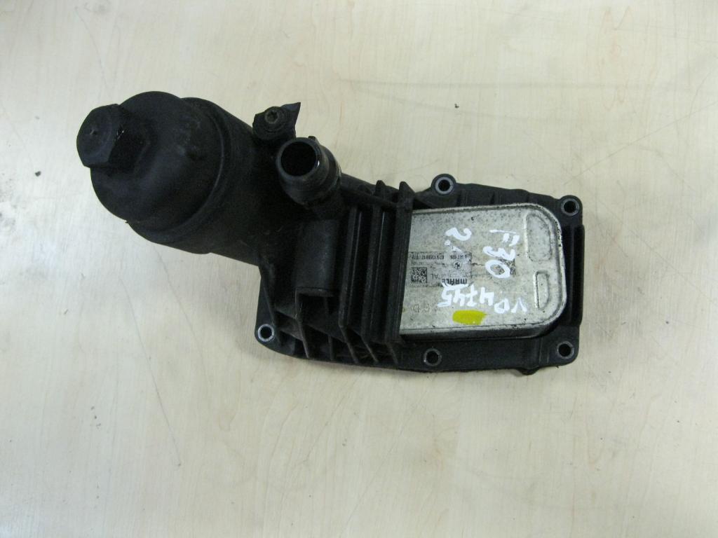 BMW 3 Series F30/F31 (2011-2020) Tepalo filtro korpuso dangtelis 70377354 23177630