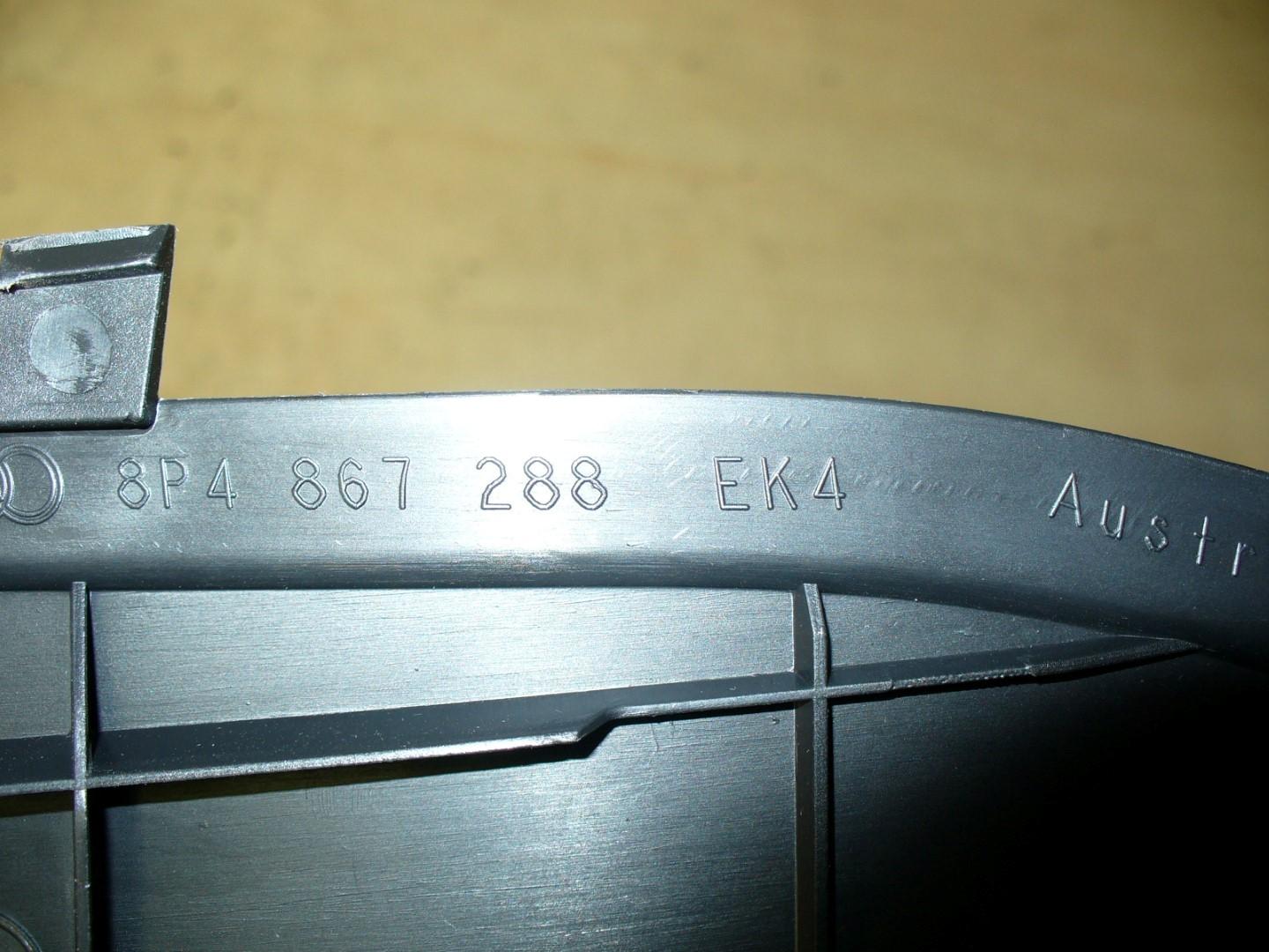 AUDI RS 3 8PA (2011-2012) Galinė dešinė statramščio apdaila 8P4867288 23145565