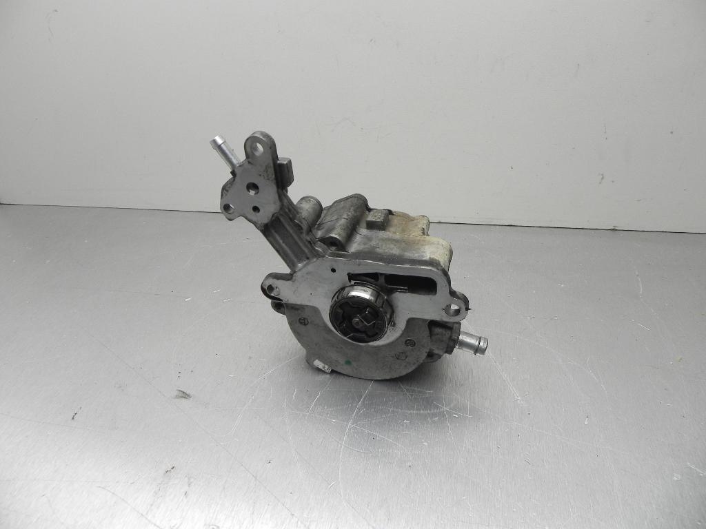 AUDI A3 8P (2003-2013) Vakuuma sūknis 038145209M 23181282