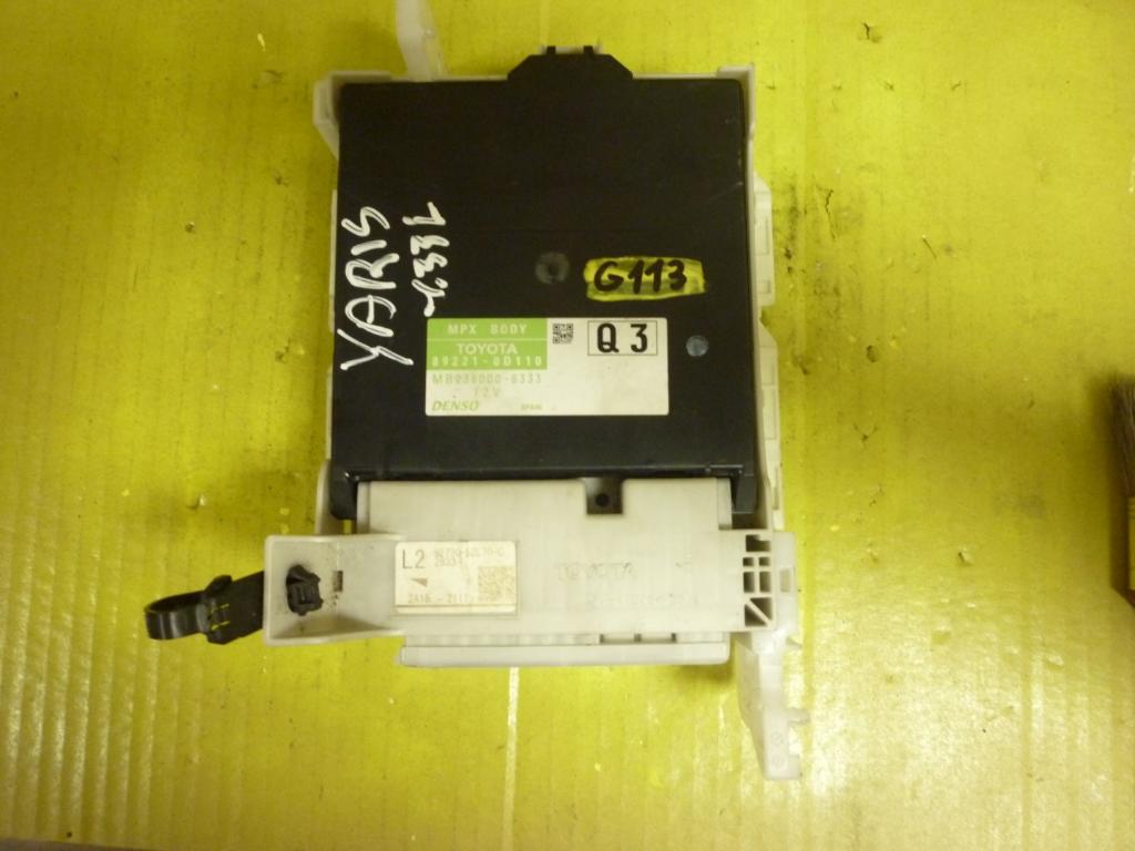 TOYOTA Yaris 3 generation (2010-2019) Comfort Control Unit 892210D110 23181821