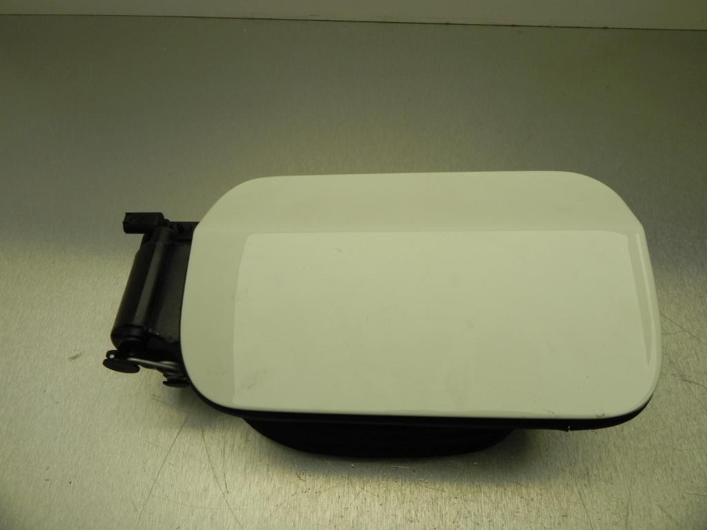 BMW 3 Series F30/F31 (2011-2020) Fuel Tank Flap 7238100 23181960