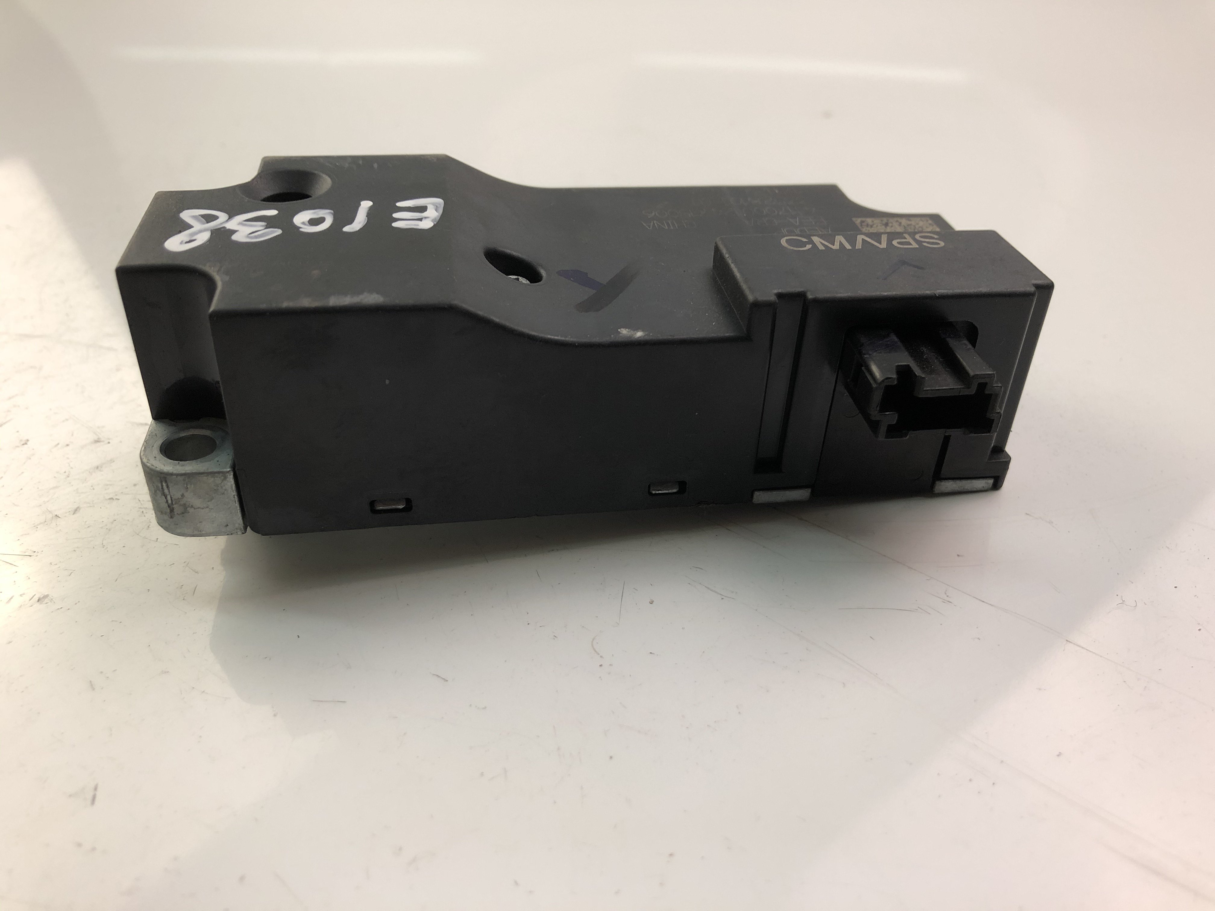 VOLVO XC40 1 generation (2017-2024) Other Control Units 33528101 24775544