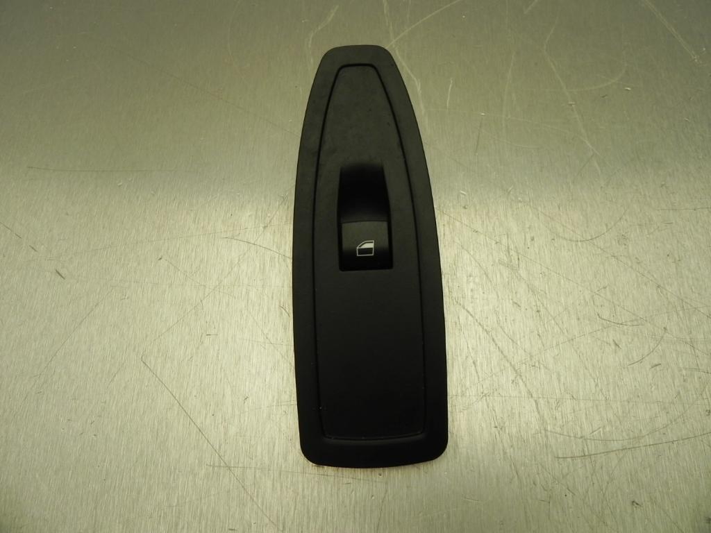 BMW 3 Series F30/F31 (2011-2020) Front Left Door Window Switch 728383506, 9208107 23543367