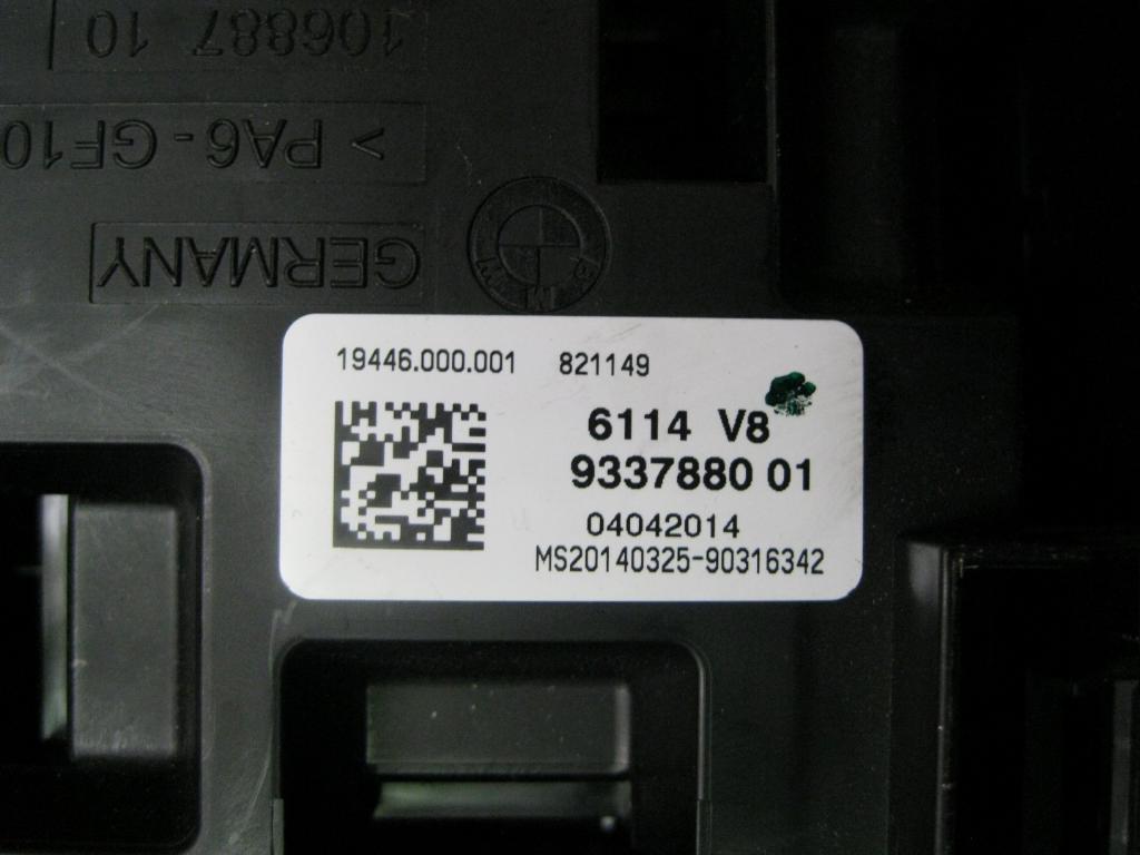 BMW 3 Series F30/F31 (2011-2020) Saugiklių valdymo blokas 933788001 23182992