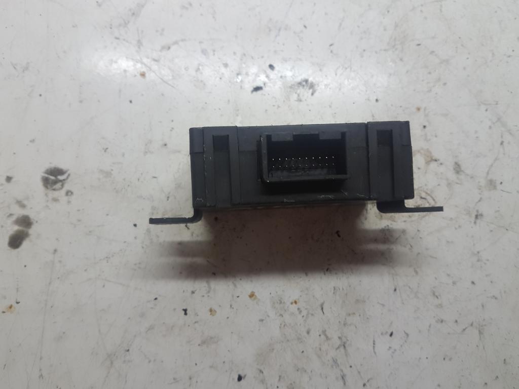 AUDI A8 D2/4D (1994-2002) Other Control Units 4D0951173D 23183180