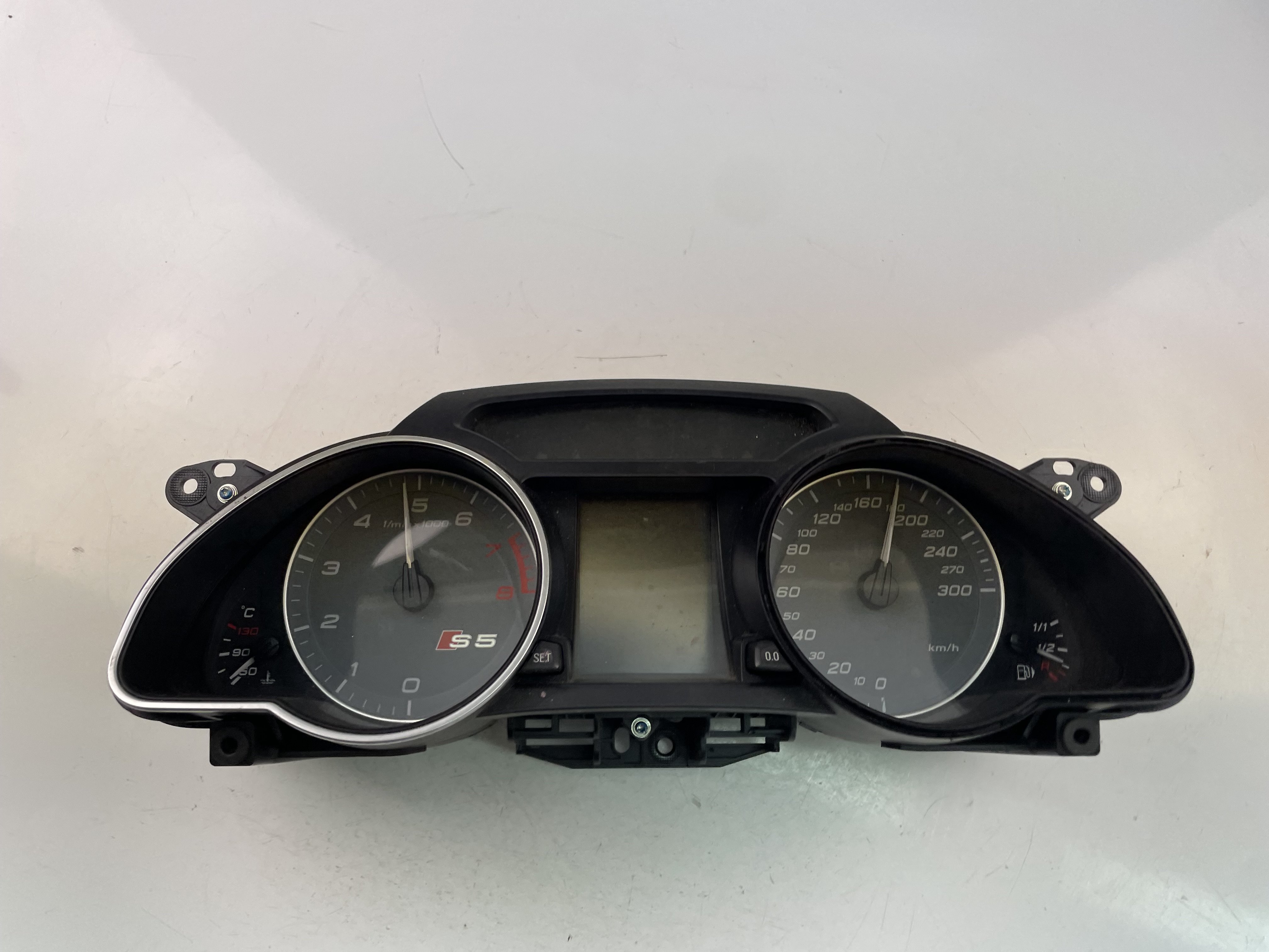 AUDI A5 Sportback 8T (2009-2011) Speedometer 8T0920931B 23482593